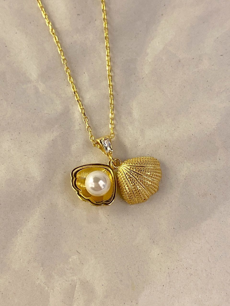 925 Gümüş | Taş Detaylı İncili Deniz Kabuğu Kolye