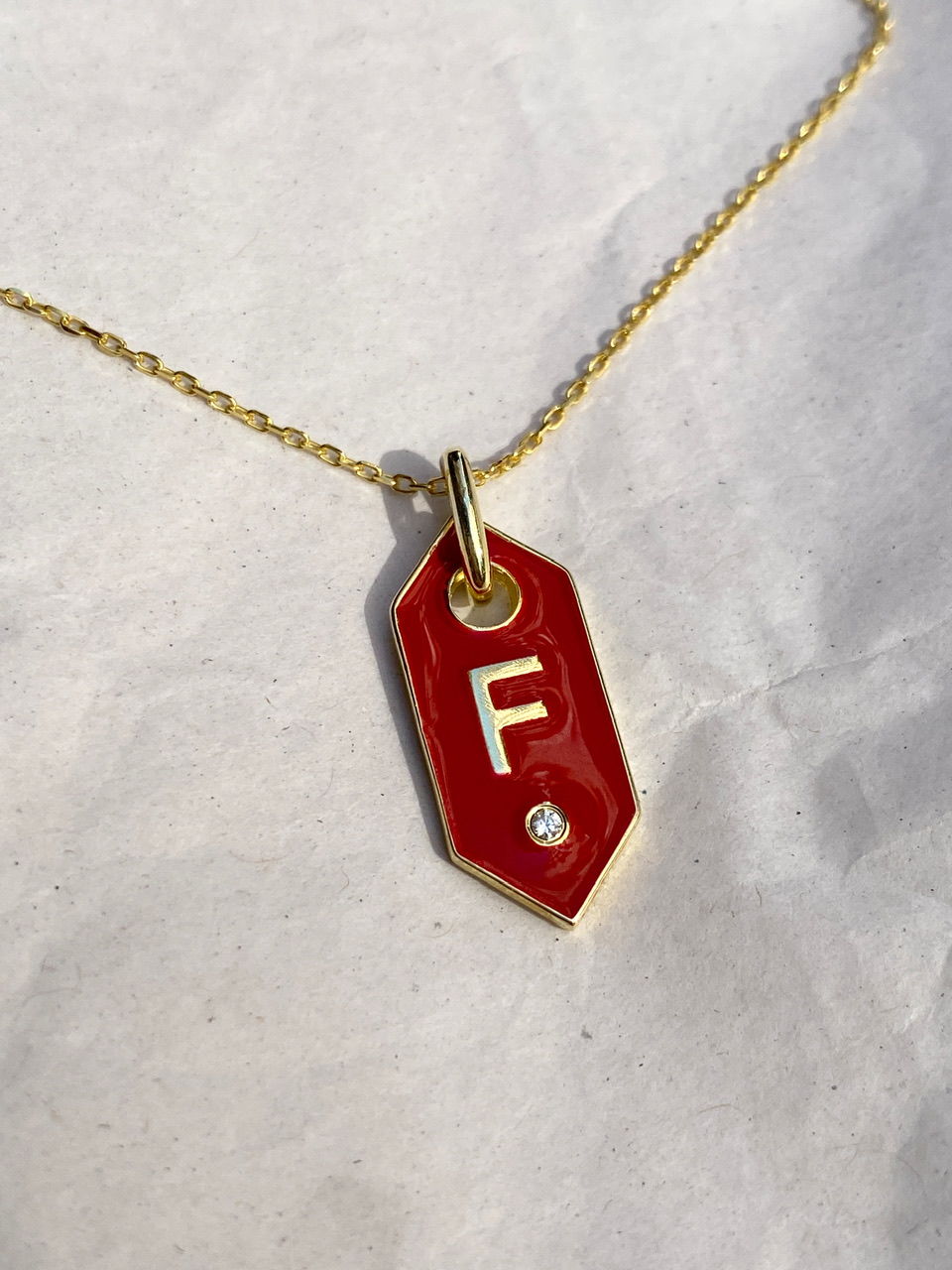 925 Gümüş | Unisex Mineli Taş Detaylı İstediğini Yazdır Harf Kolye (Kırmızı/Lacivert/Siyah)