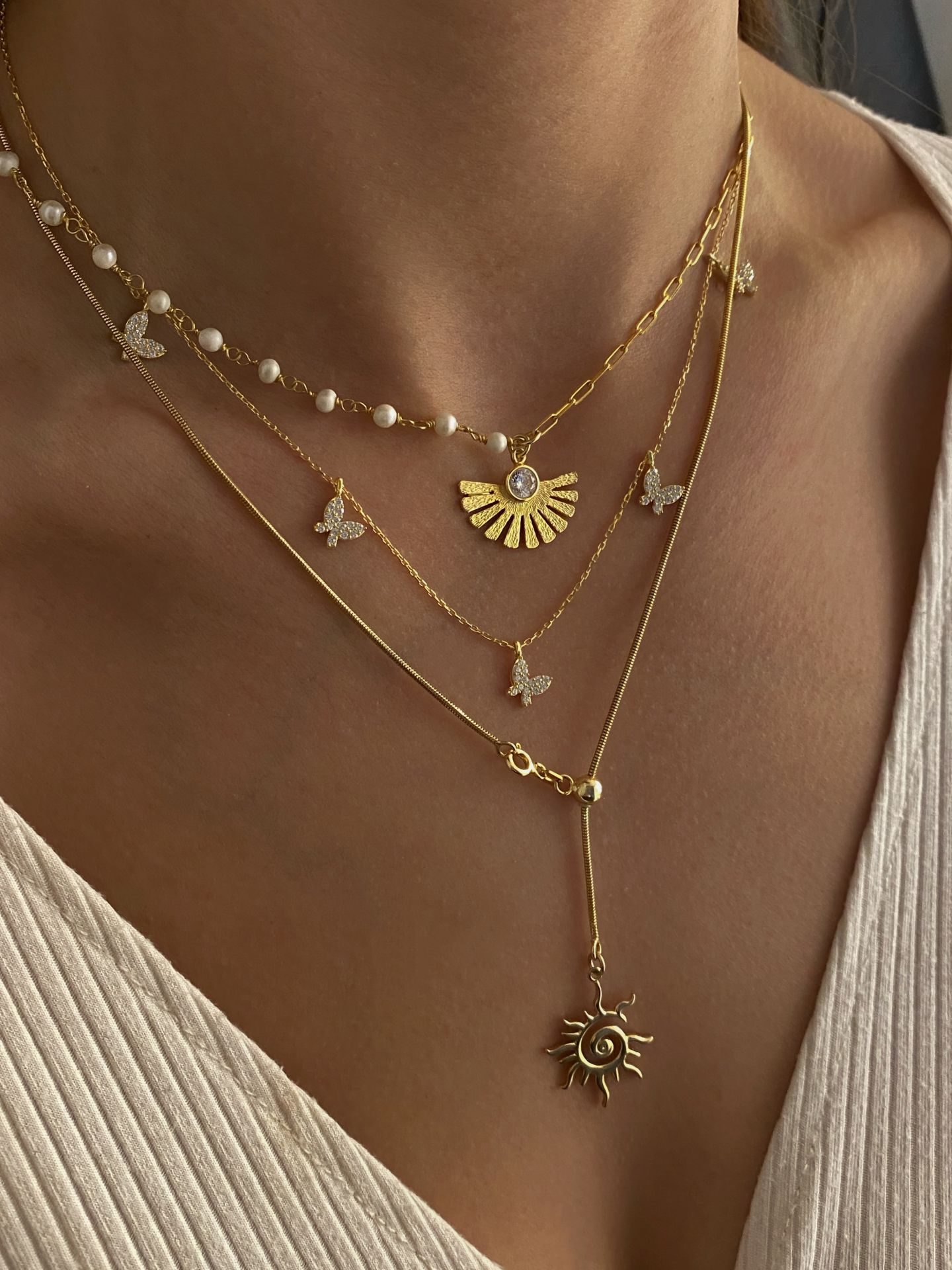 925 Gümüş | Taşlı Kelebek Charm Kolye
