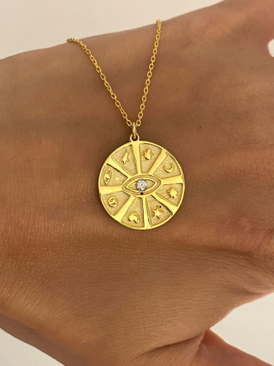 925 Gümüş | Etnik Sembollü Yuvarlak Madalyon Kolye