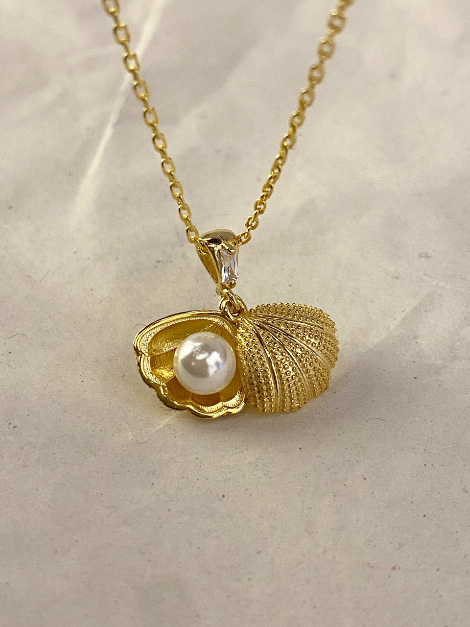 925 Gümüş | Taş Detaylı İncili Deniz Kabuğu Kolye