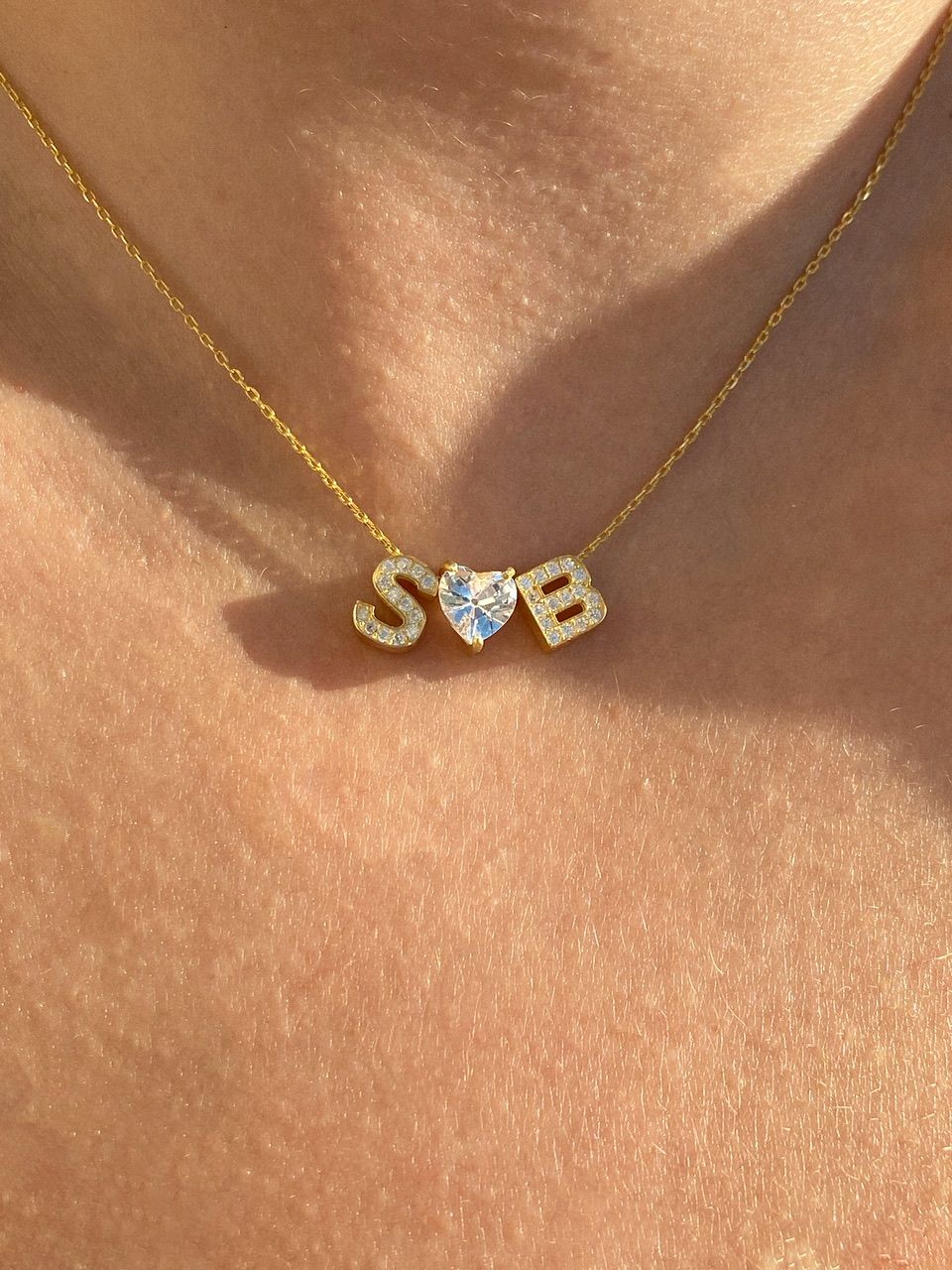 925 Gümüş | Beyaz Kalpli Taşlı 2 Harfli Kolye