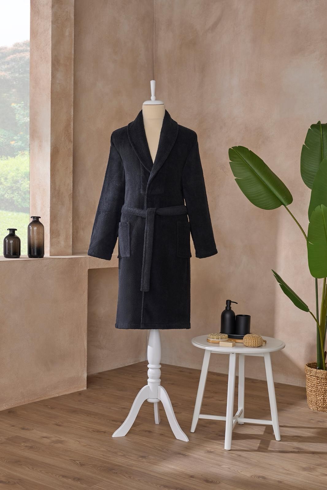 Colourist Unisex Bathrobe - Black