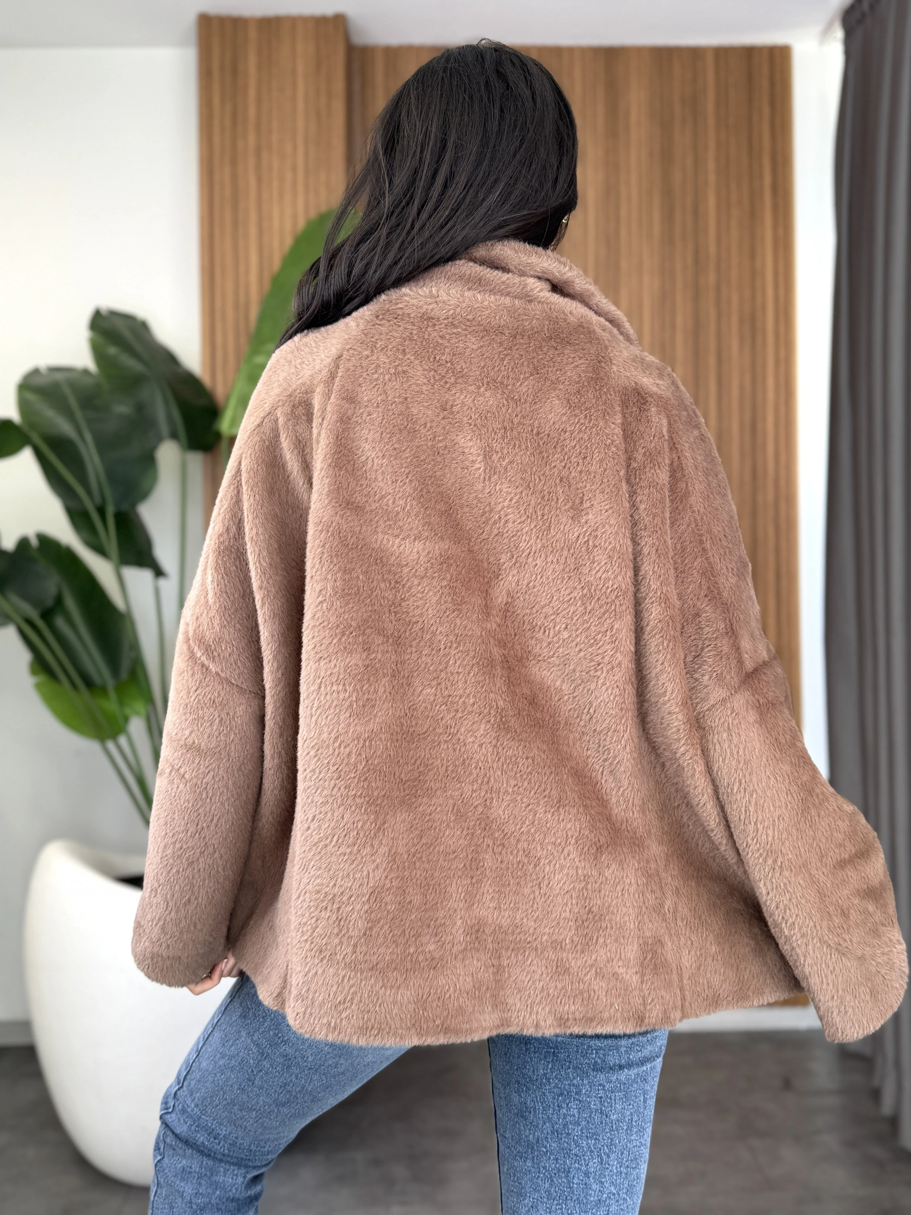 Oversize Peluş Ceket