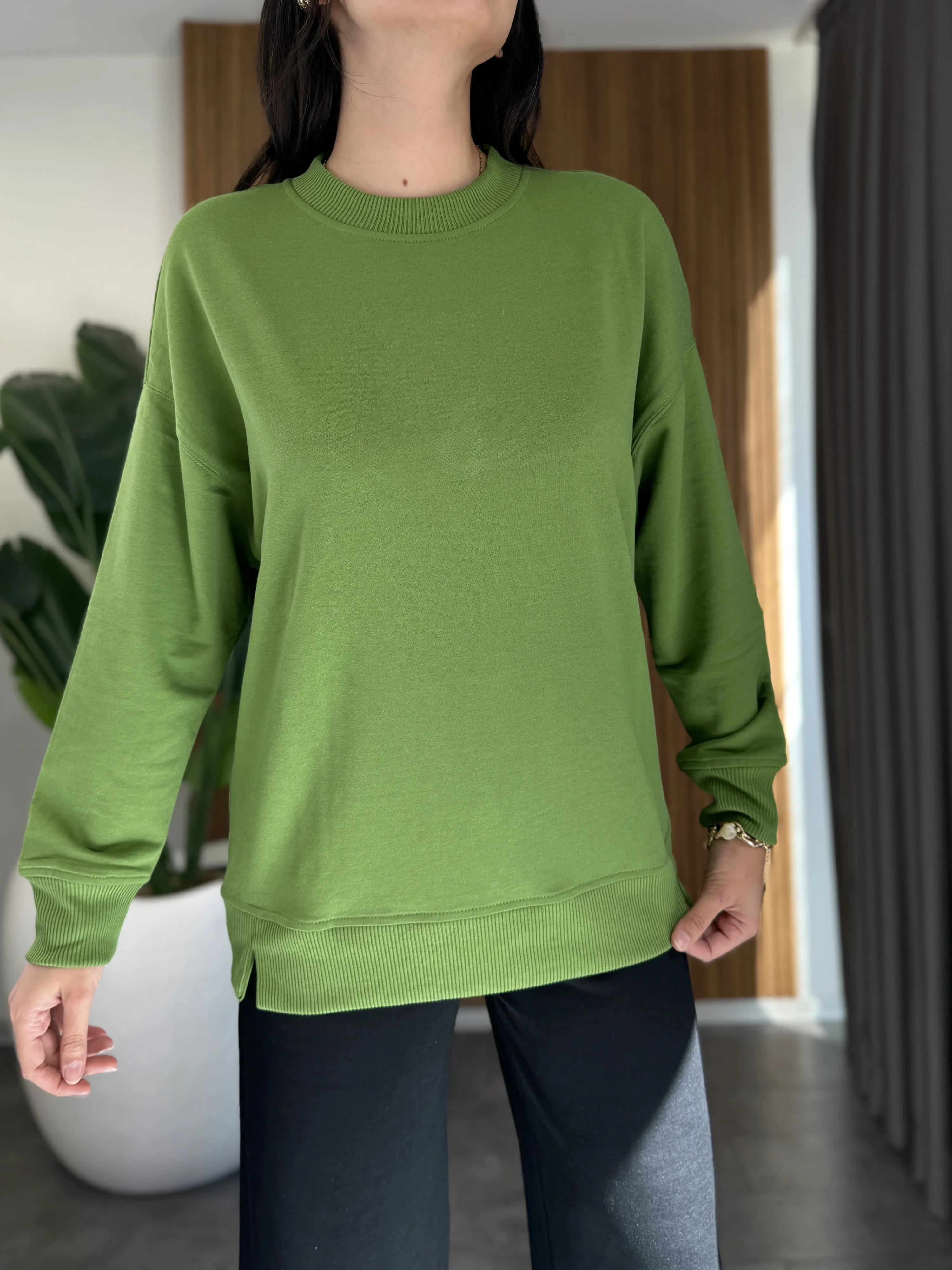 Bisiklet Yaka İki İplik Sweat