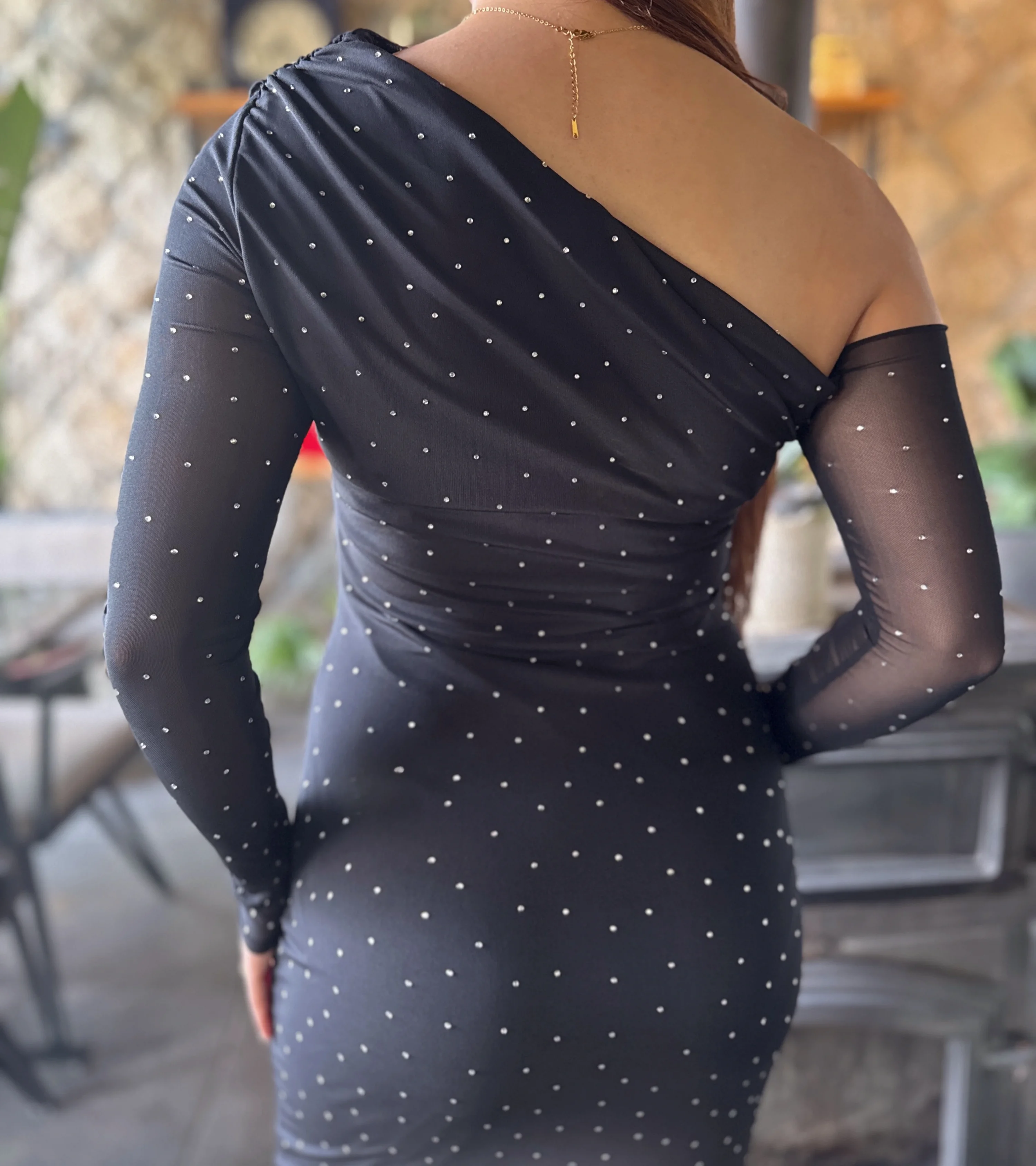 Taşlı Düşük Omuz Tül Elbise