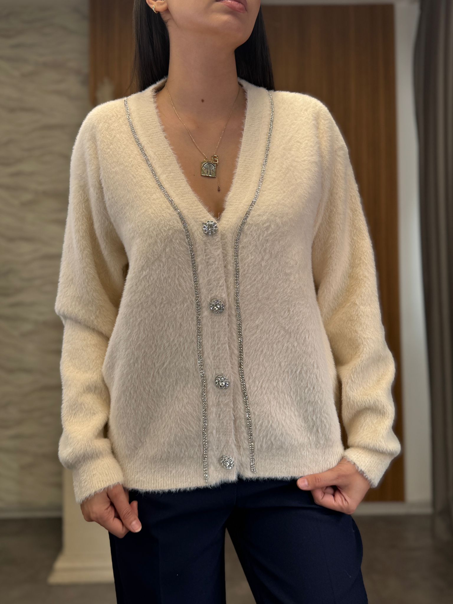 Taş Detaylı Hırka