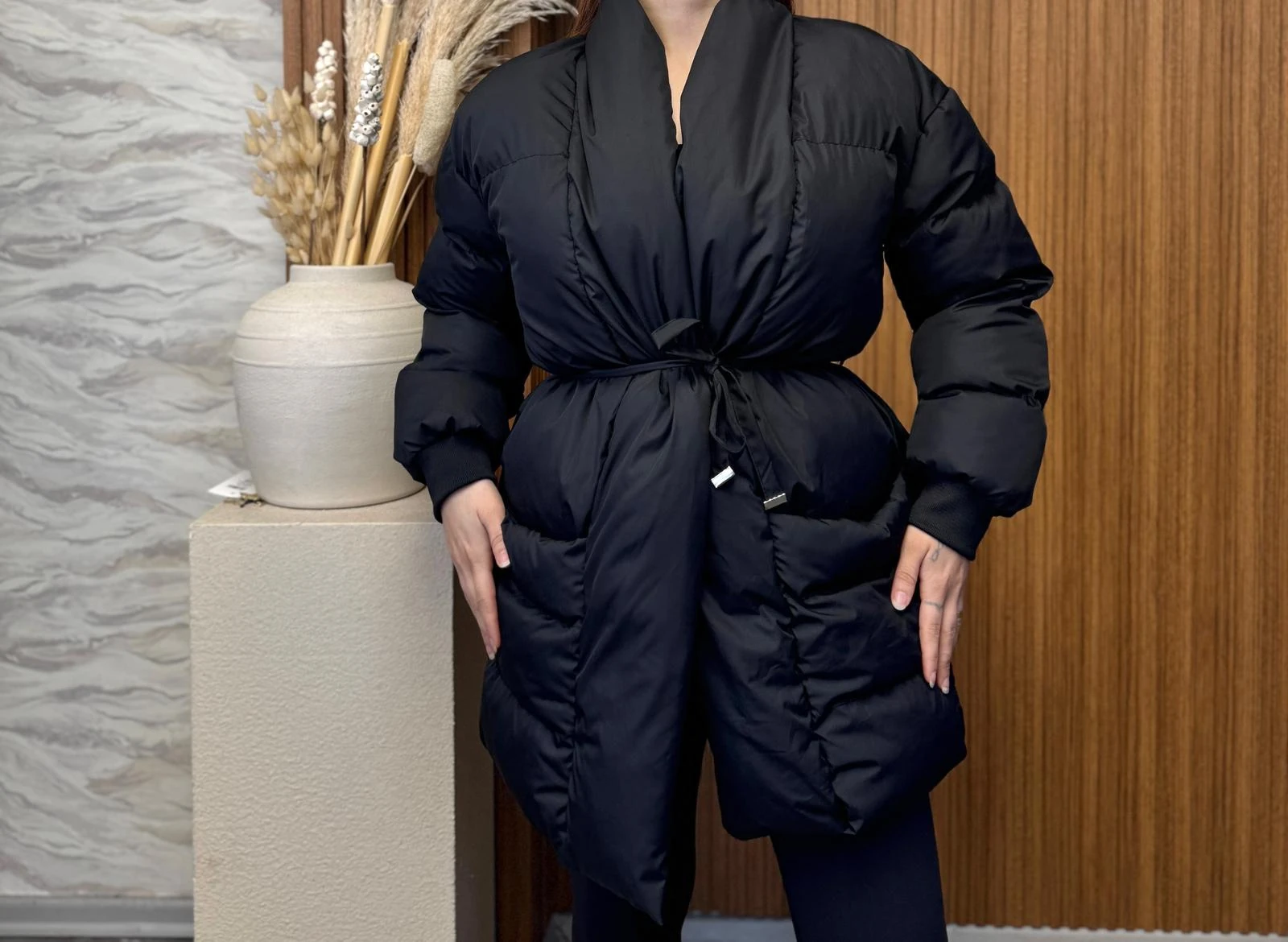 Önü Bağlamalı Mont