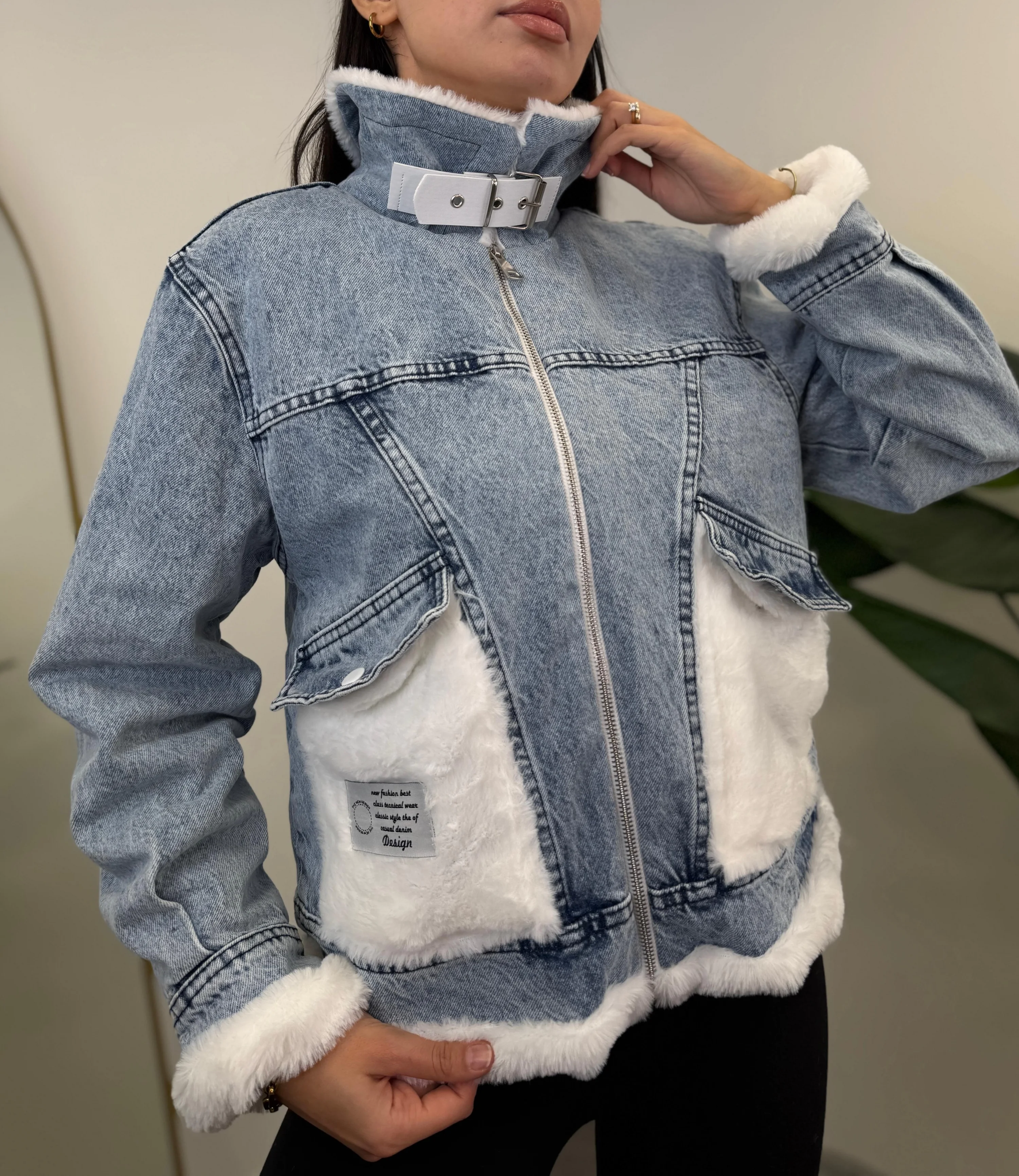 İçi Kürklü Kemer Detay Kot Mont