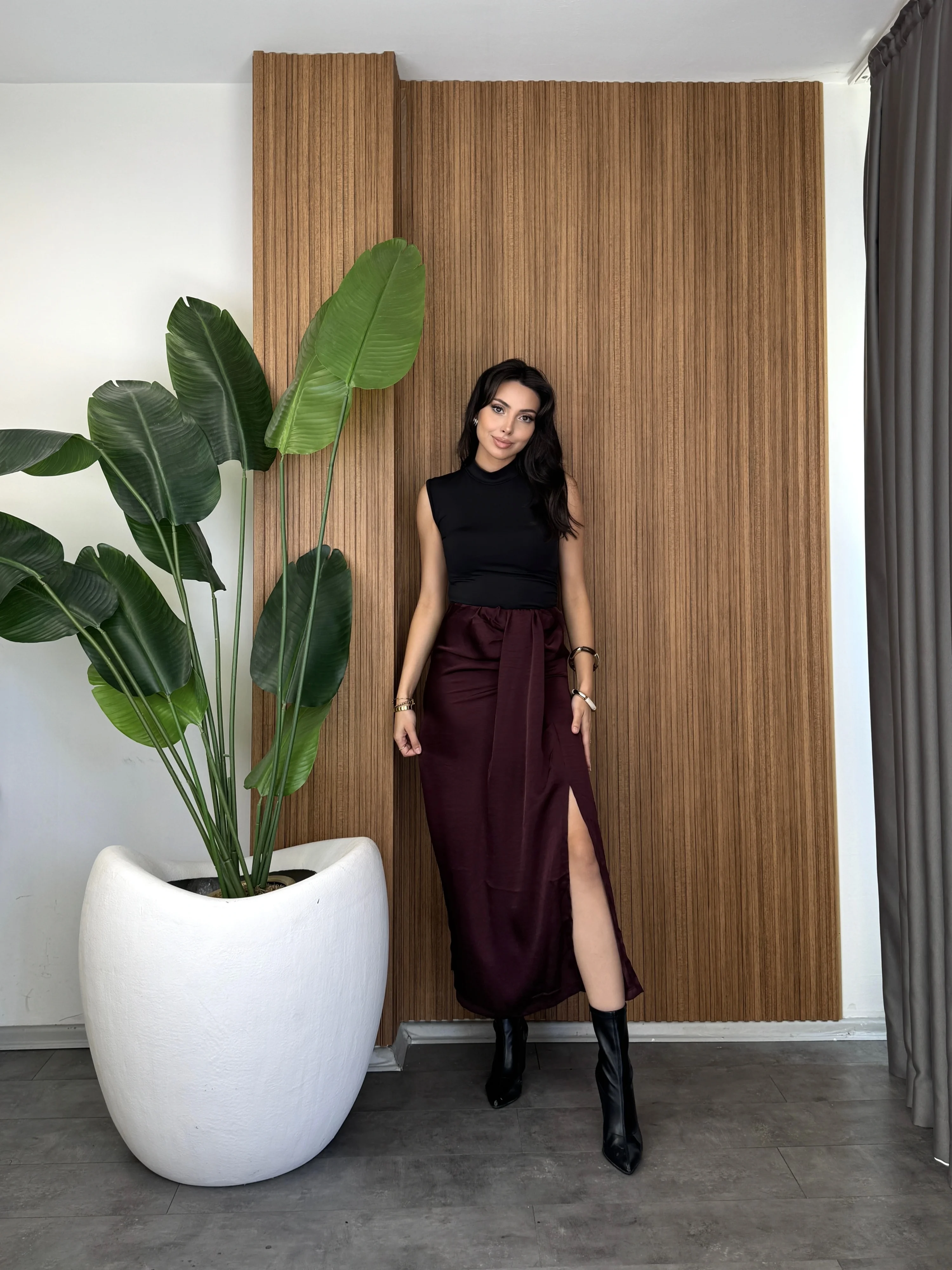 Ön Düğüm Detay Midi Saten Etek