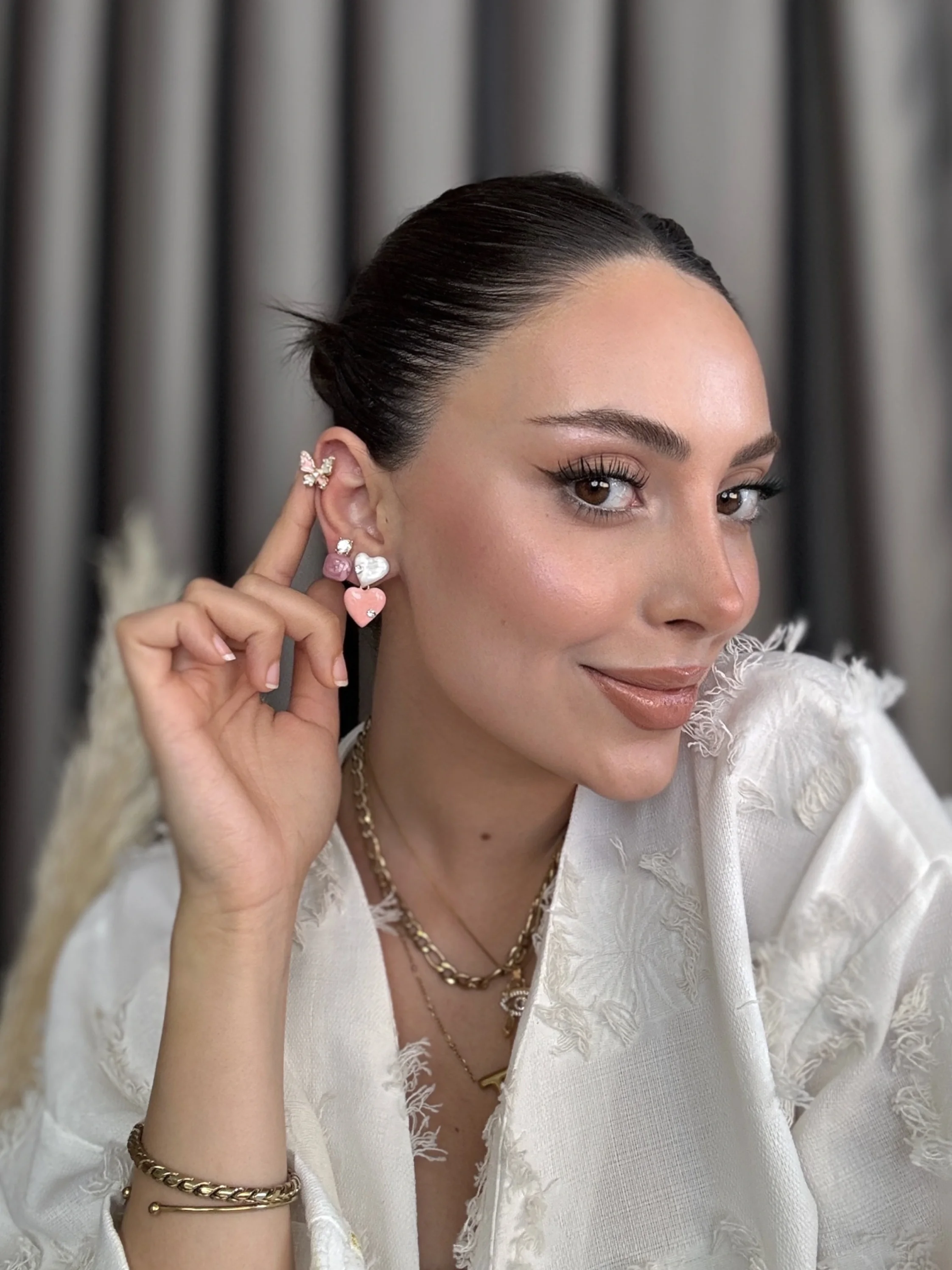 3’lü Gold Kelebek ve Kalpli Küpe Seti