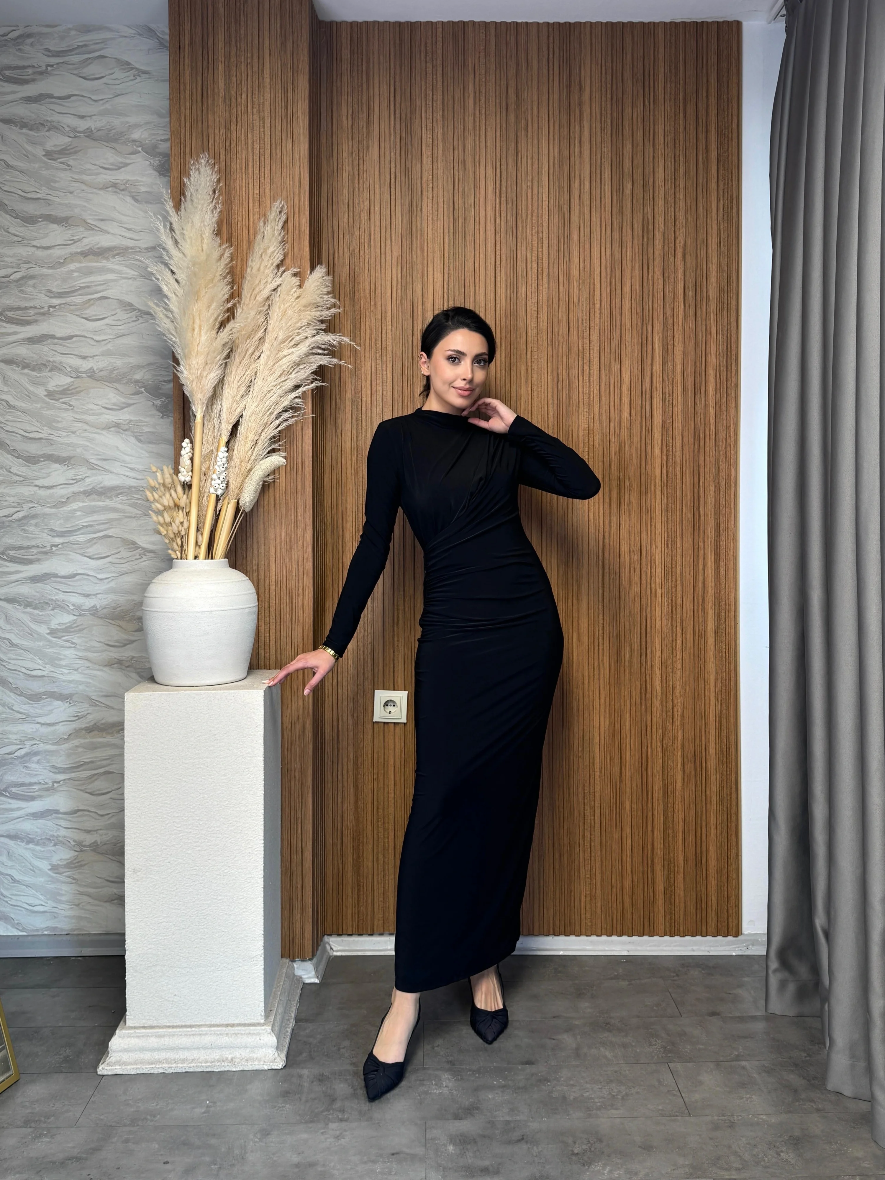 Drape Yaka Uzun Sandy Elbise