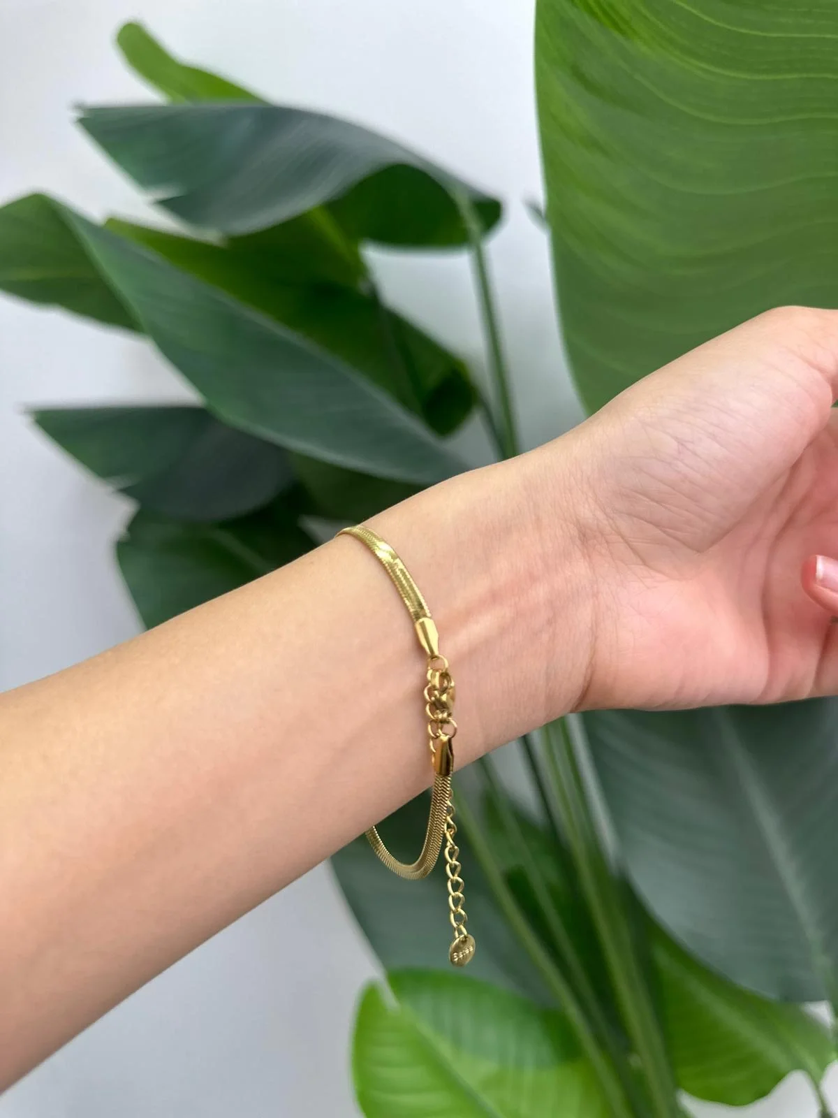 Çelik Taş Detaylı Yıldız Bileklik