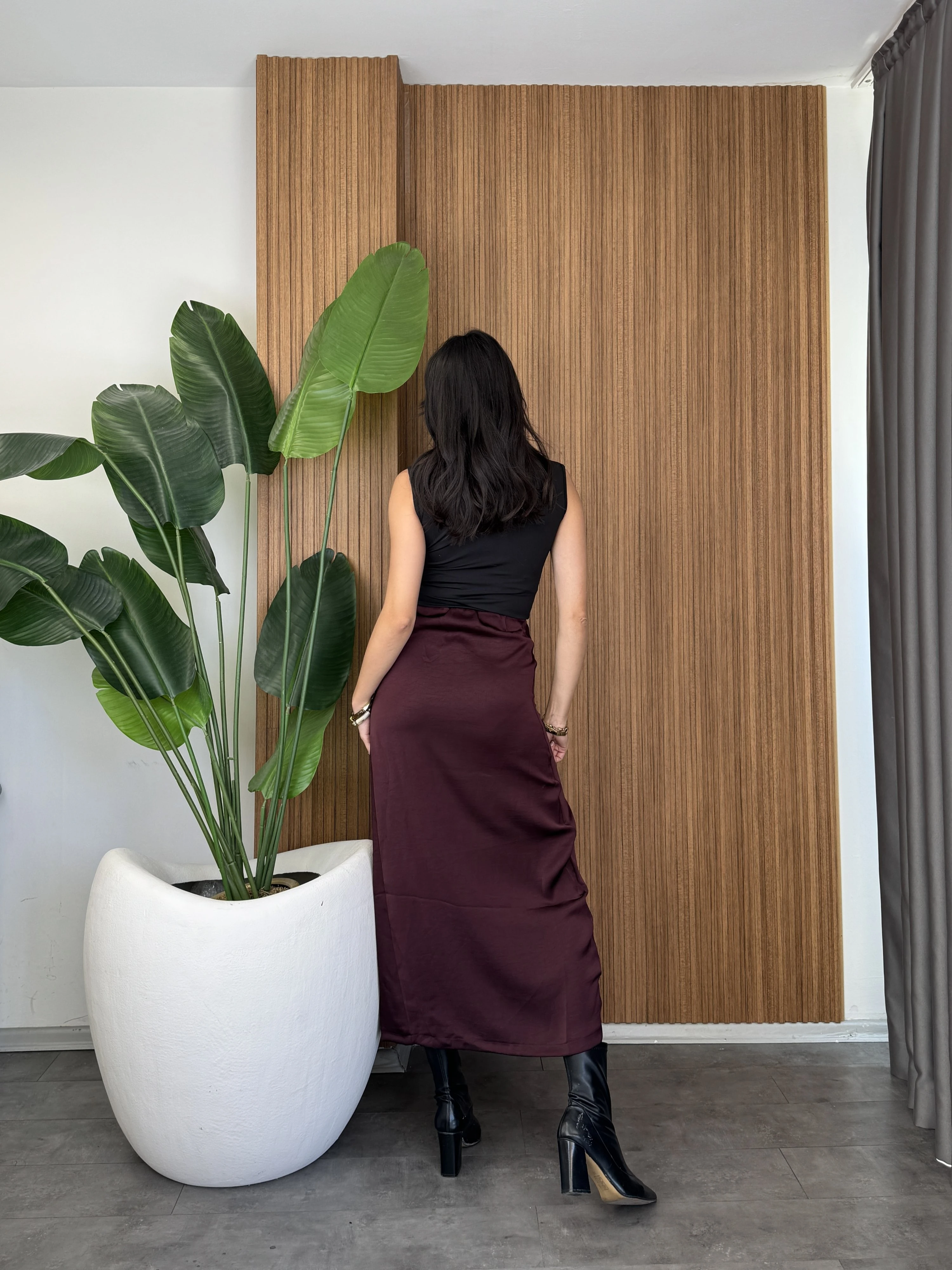 Ön Düğüm Detay Midi Saten Etek