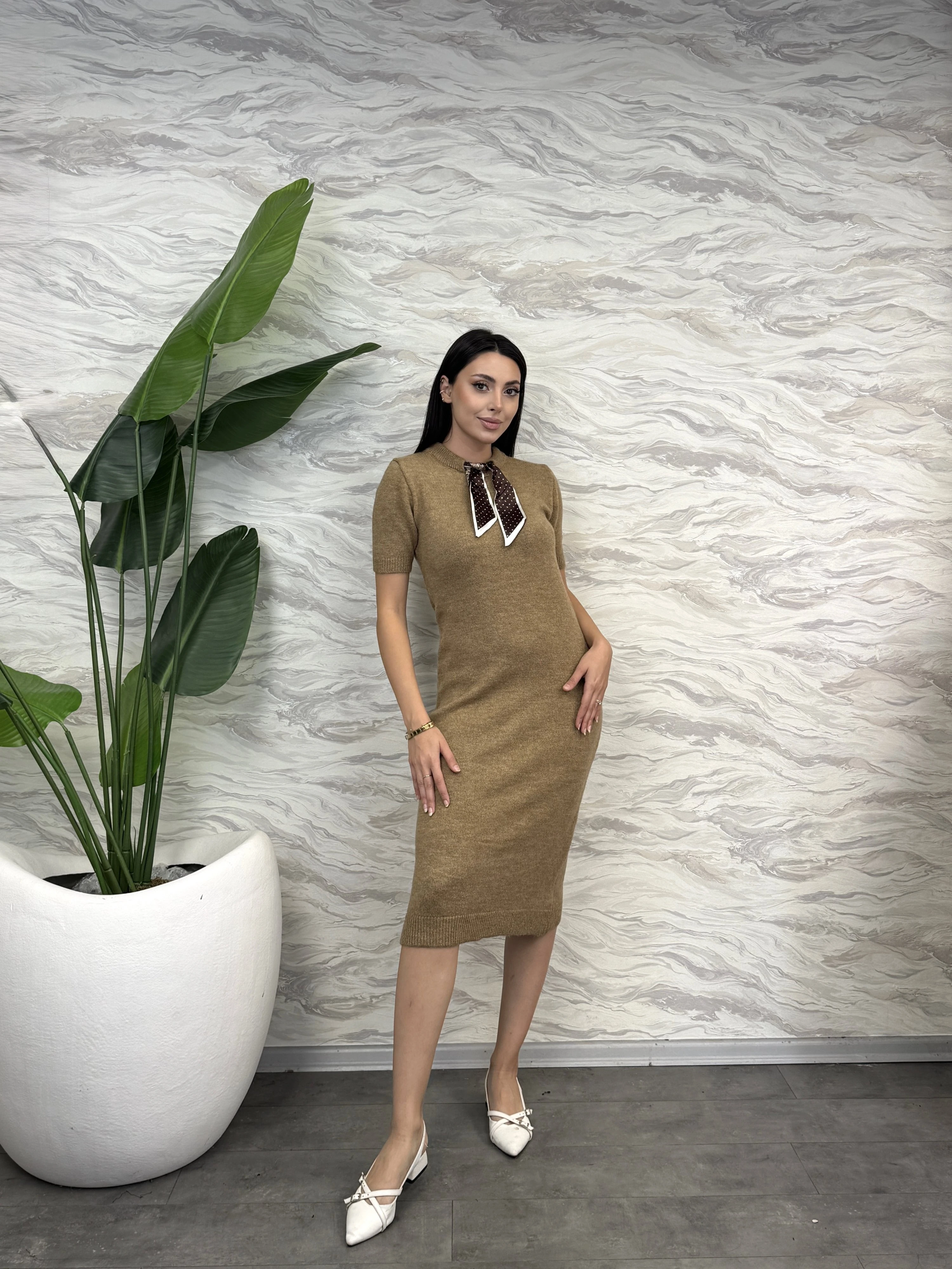 Fularlı Triko Elbise