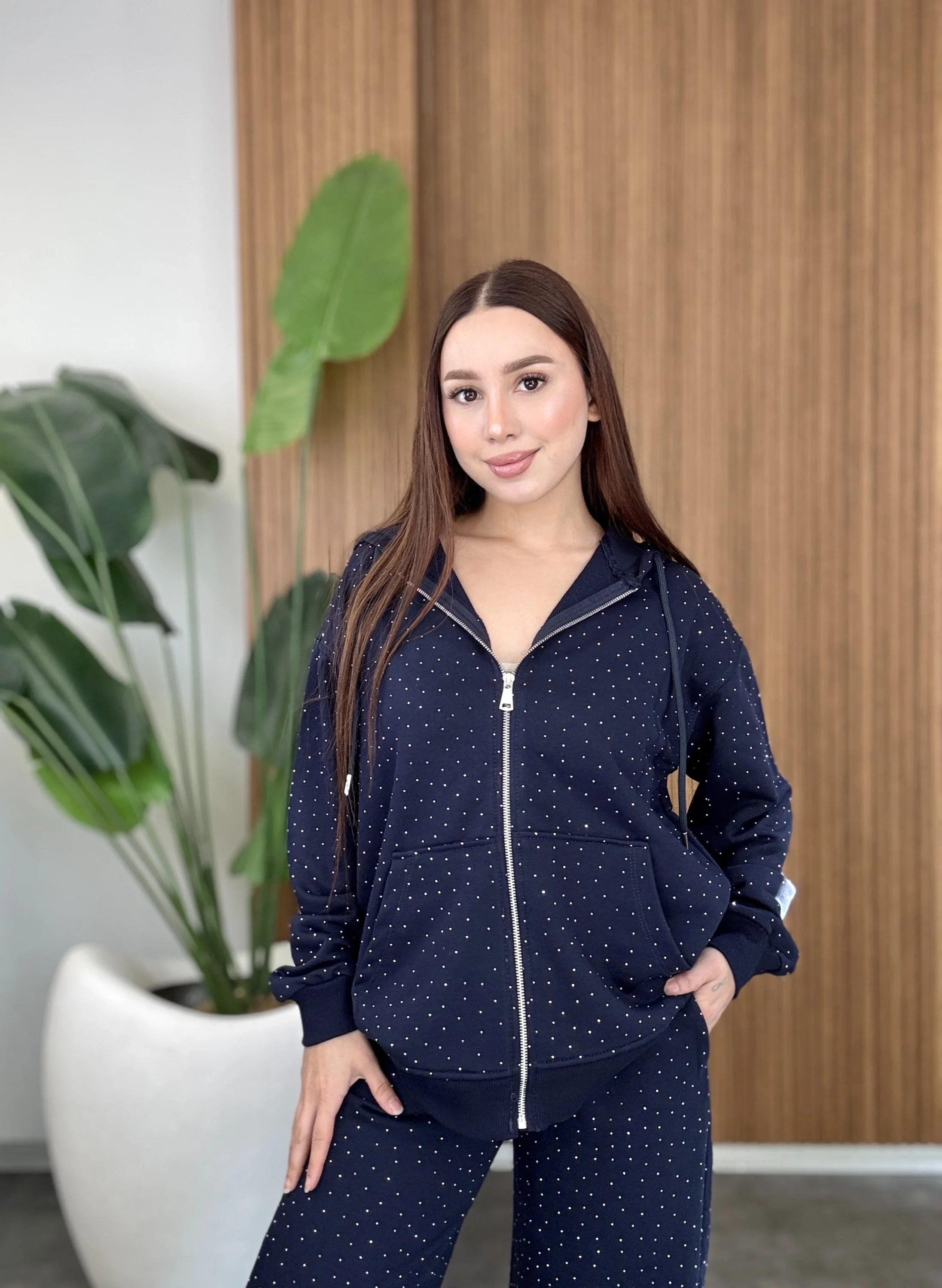 Serpme Taşlı Kapüşonlu Takım