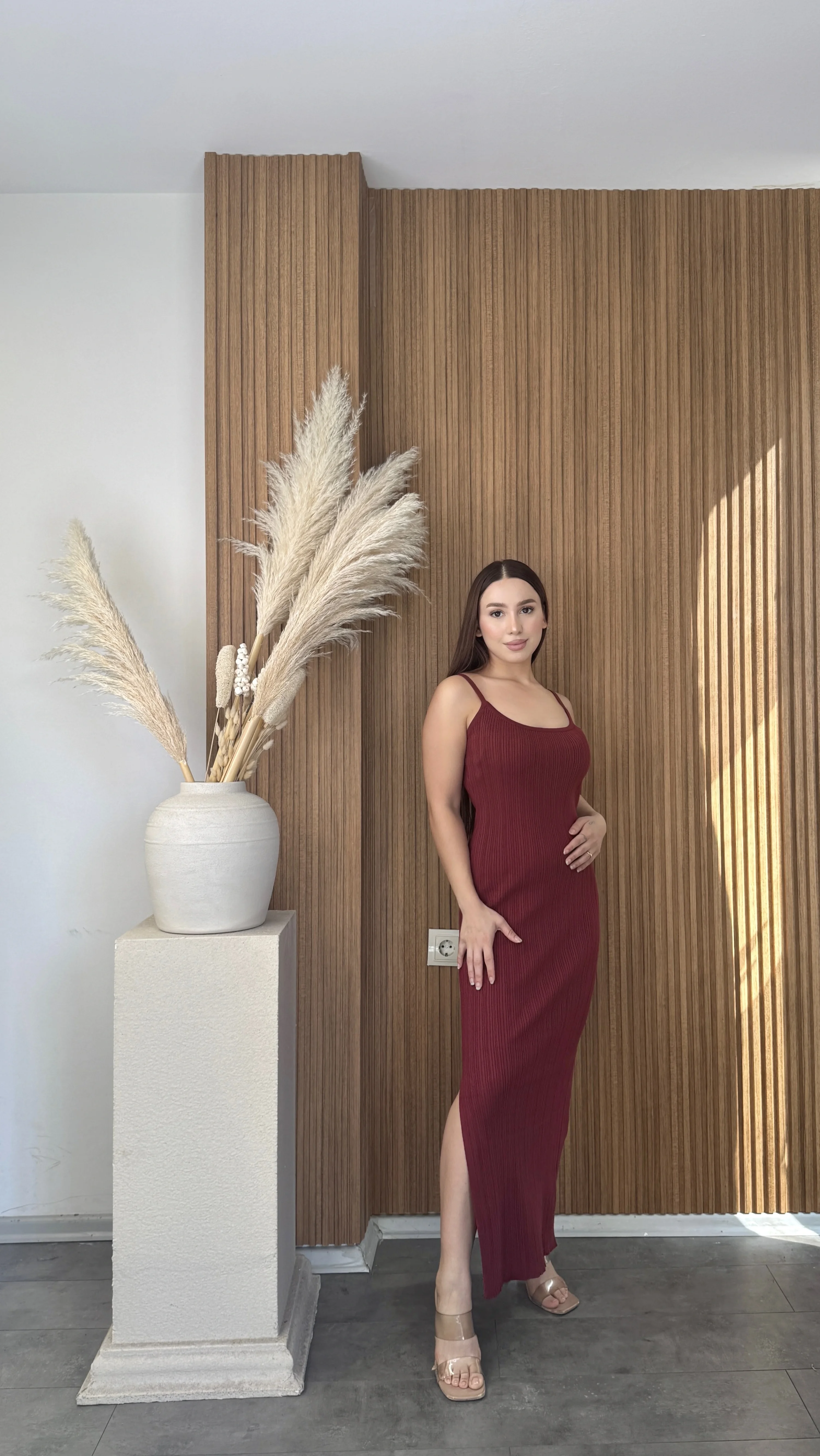 Asansör Askılı Triko Elbise