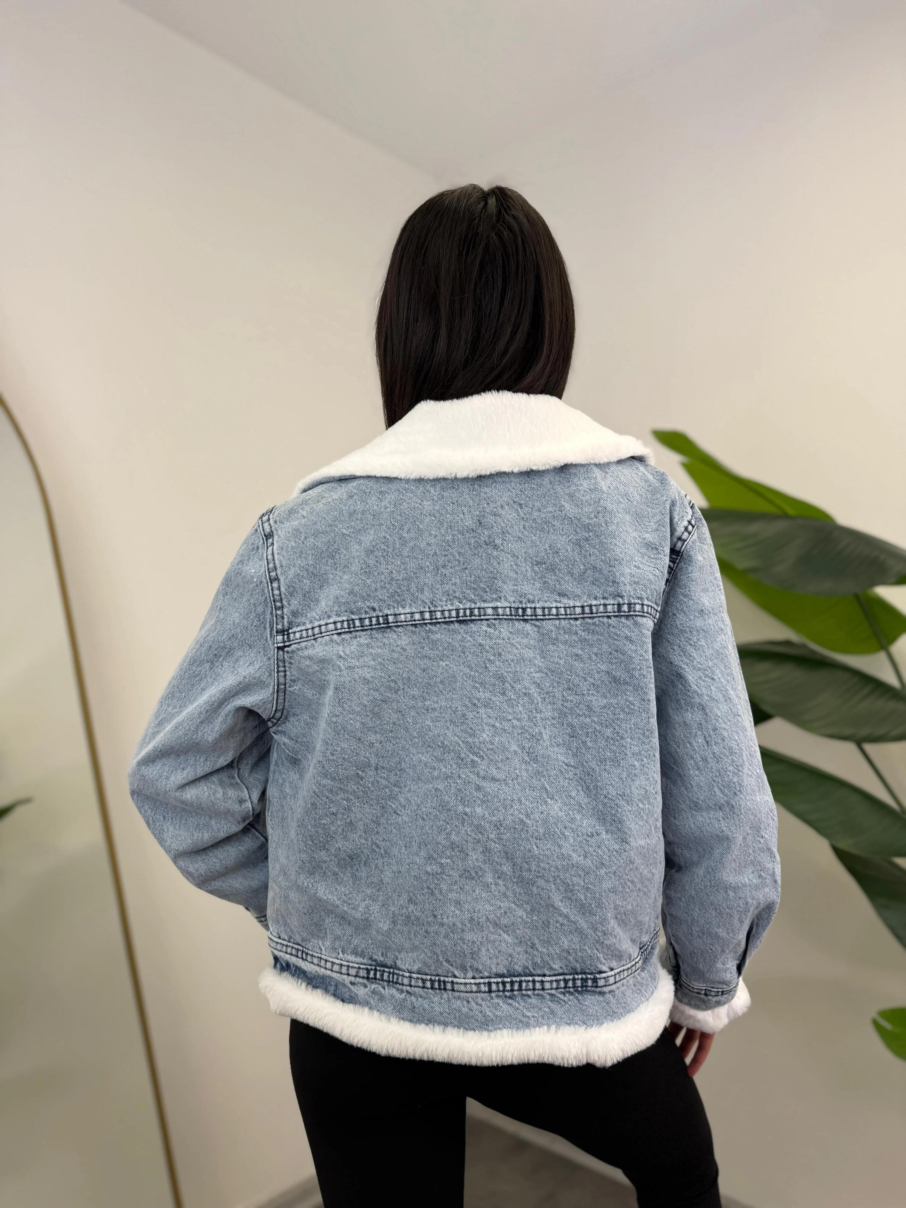 İçi Kürklü Kemer Detay Kot Mont