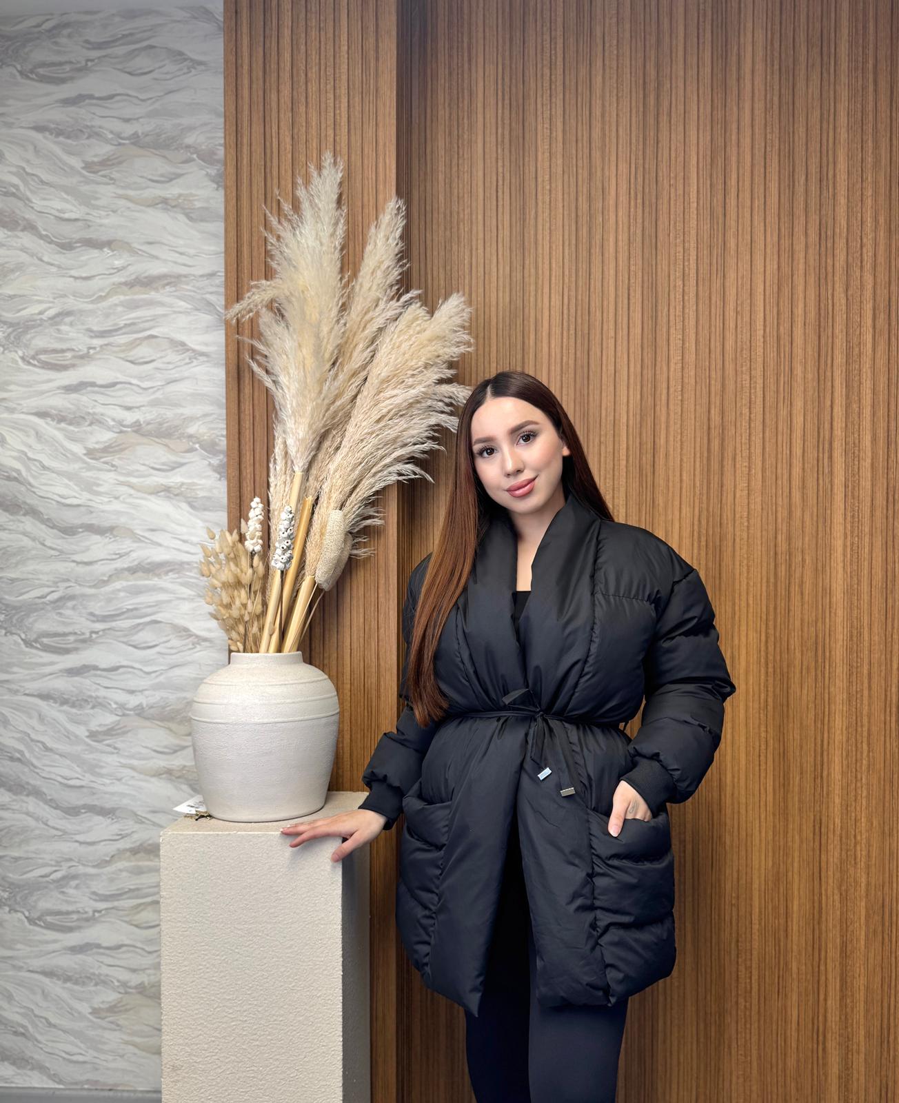 Önü Bağlamalı Mont