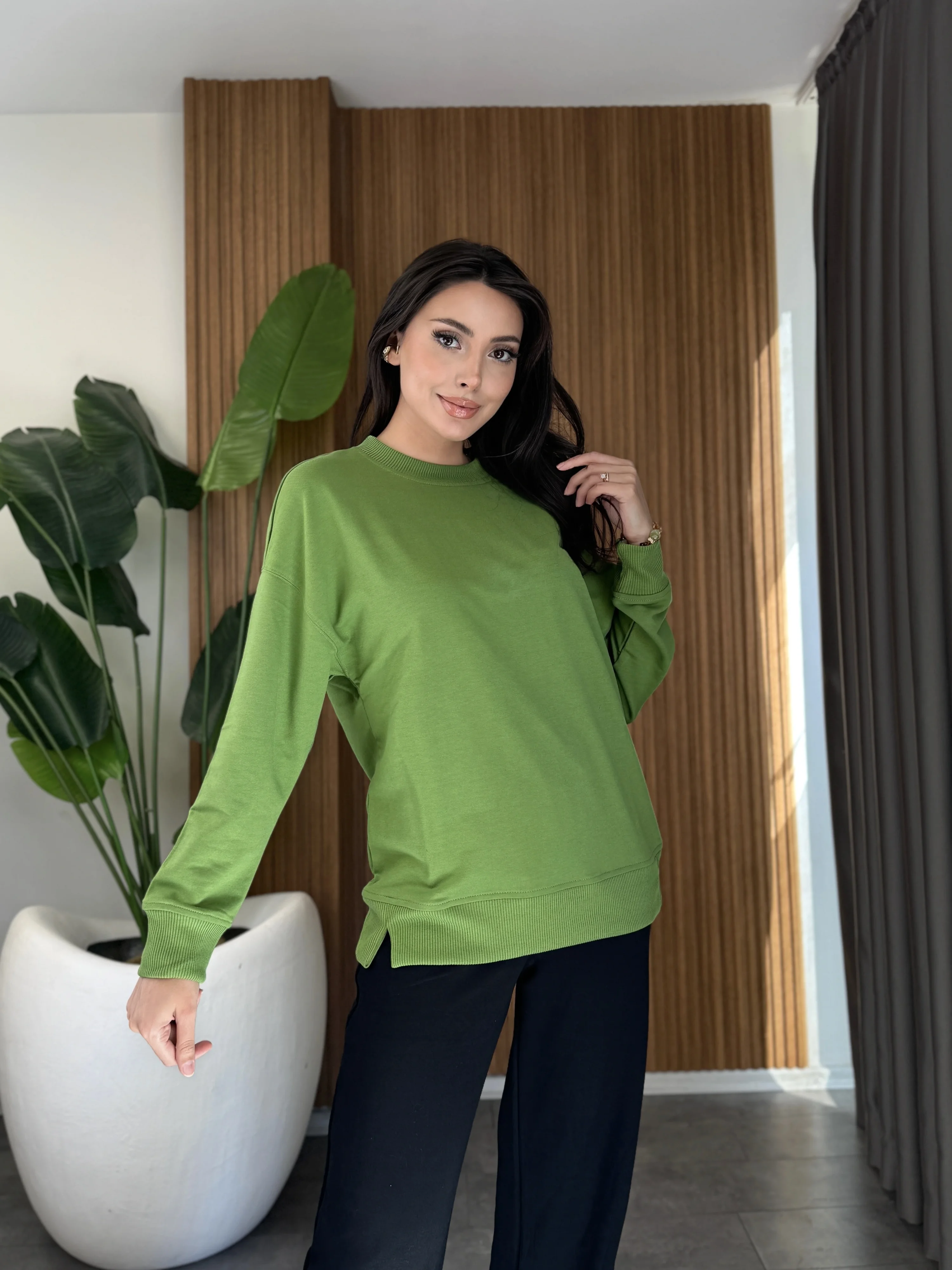 Bisiklet Yaka İki İplik Sweat