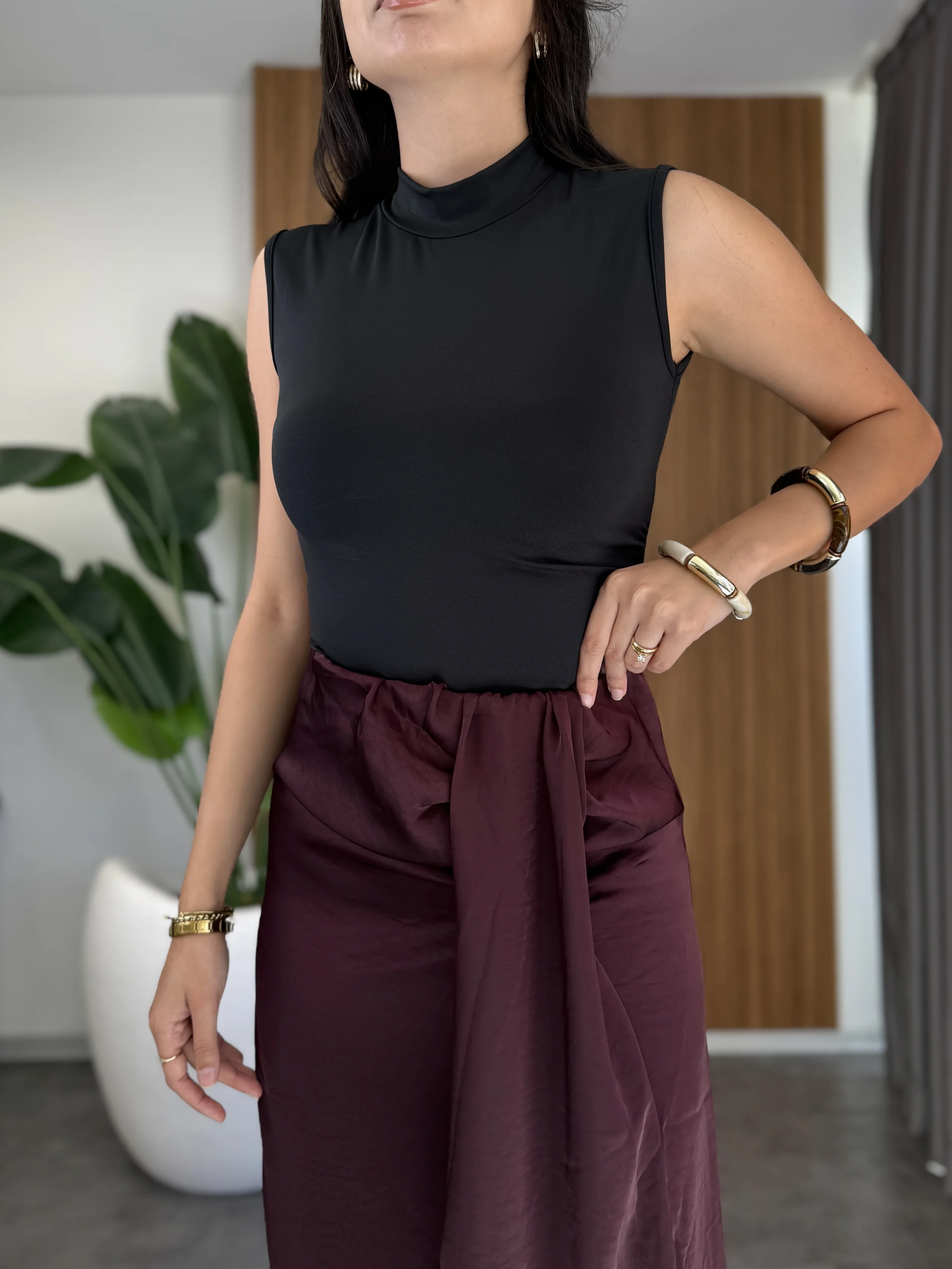 Ön Düğüm Detay Midi Saten Etek