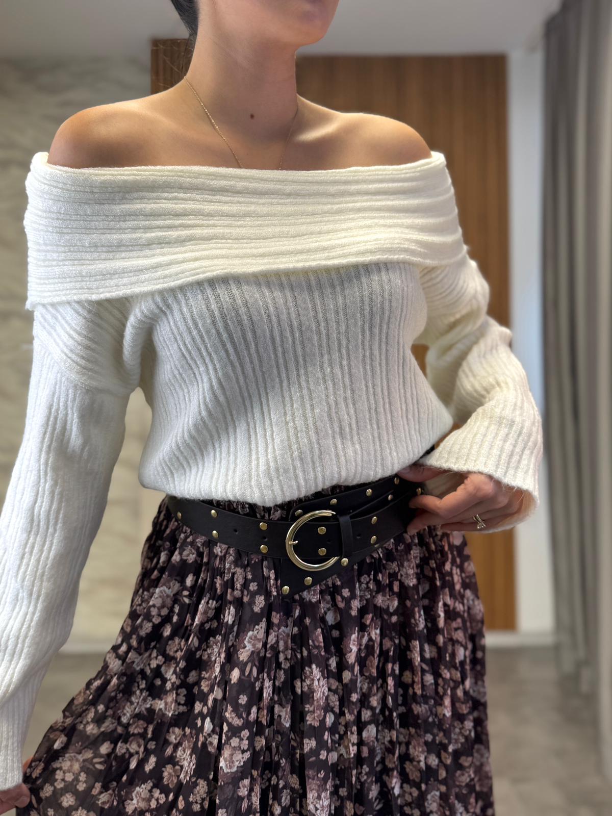 Kemer Detaylı Şifon Elbise