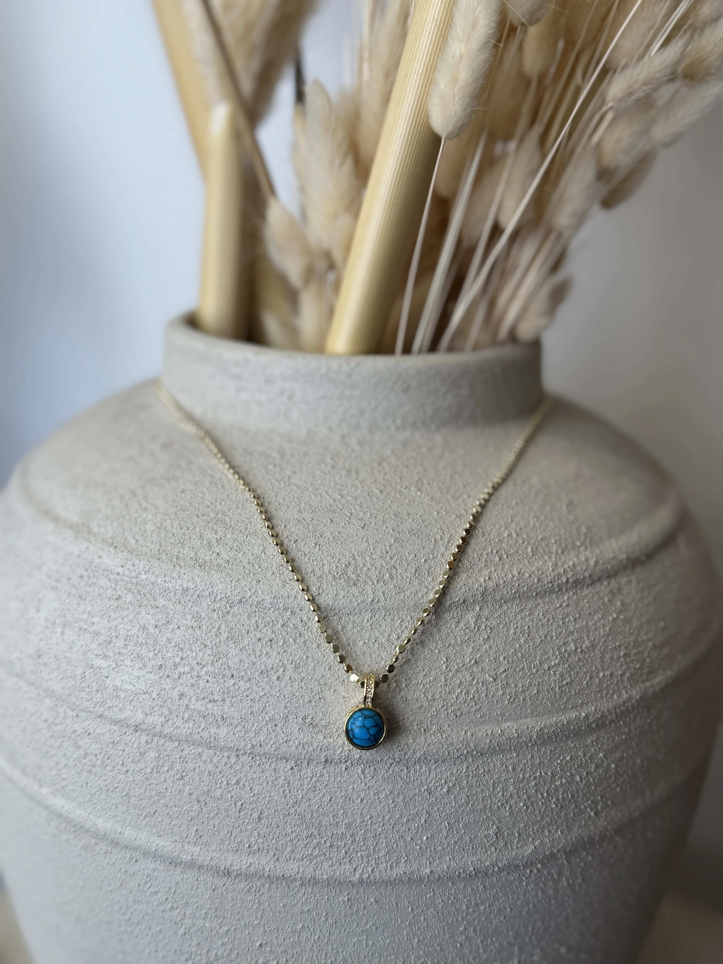 Mavi Boncuklu Gold Kolye