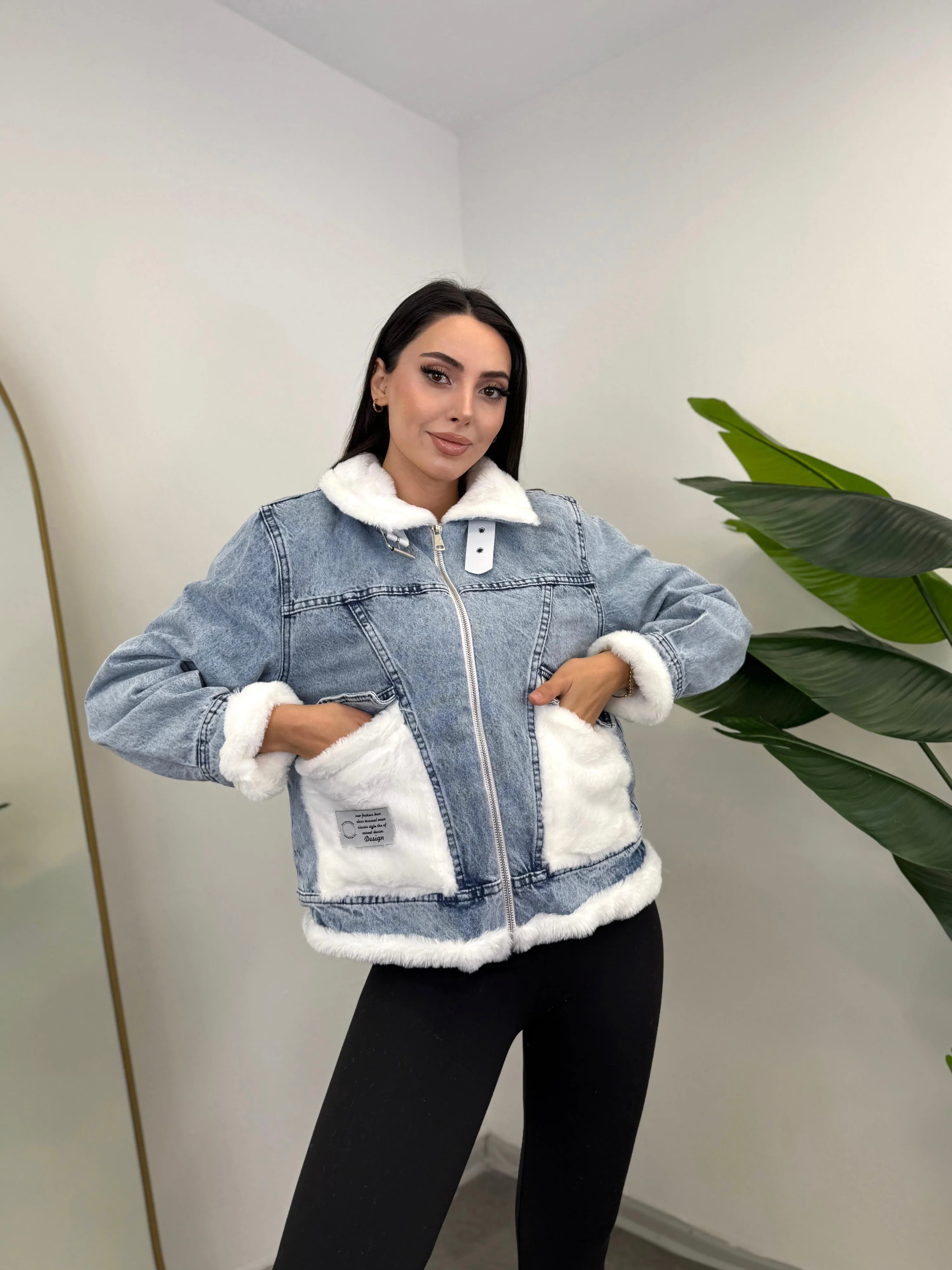 İçi Kürklü Kemer Detay Kot Mont