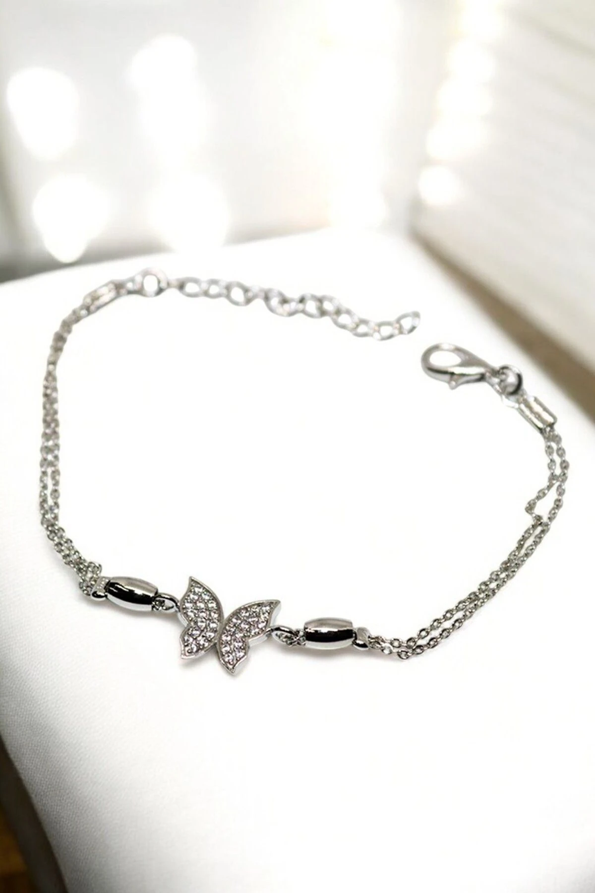 Gümüş Kaplama Kelebek Tasarımlı Gümüş Kaplamalı Zirkon Taşlı Kelebek Bileklik