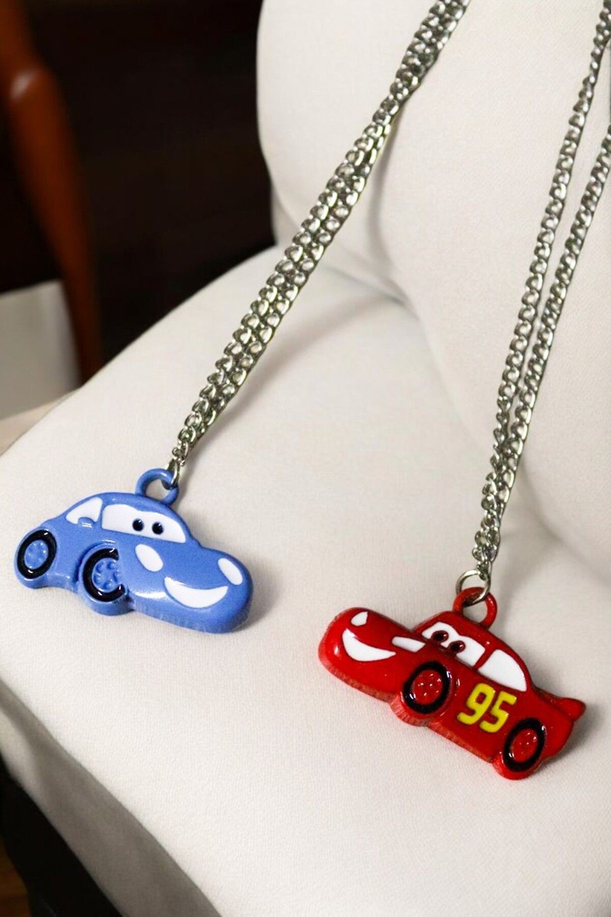 2li Mıknatıslı Şimşek Mcqueen ve Sally Arabalar Kolyesi Cars Kolyesi Arkadaşlık Kolyesi