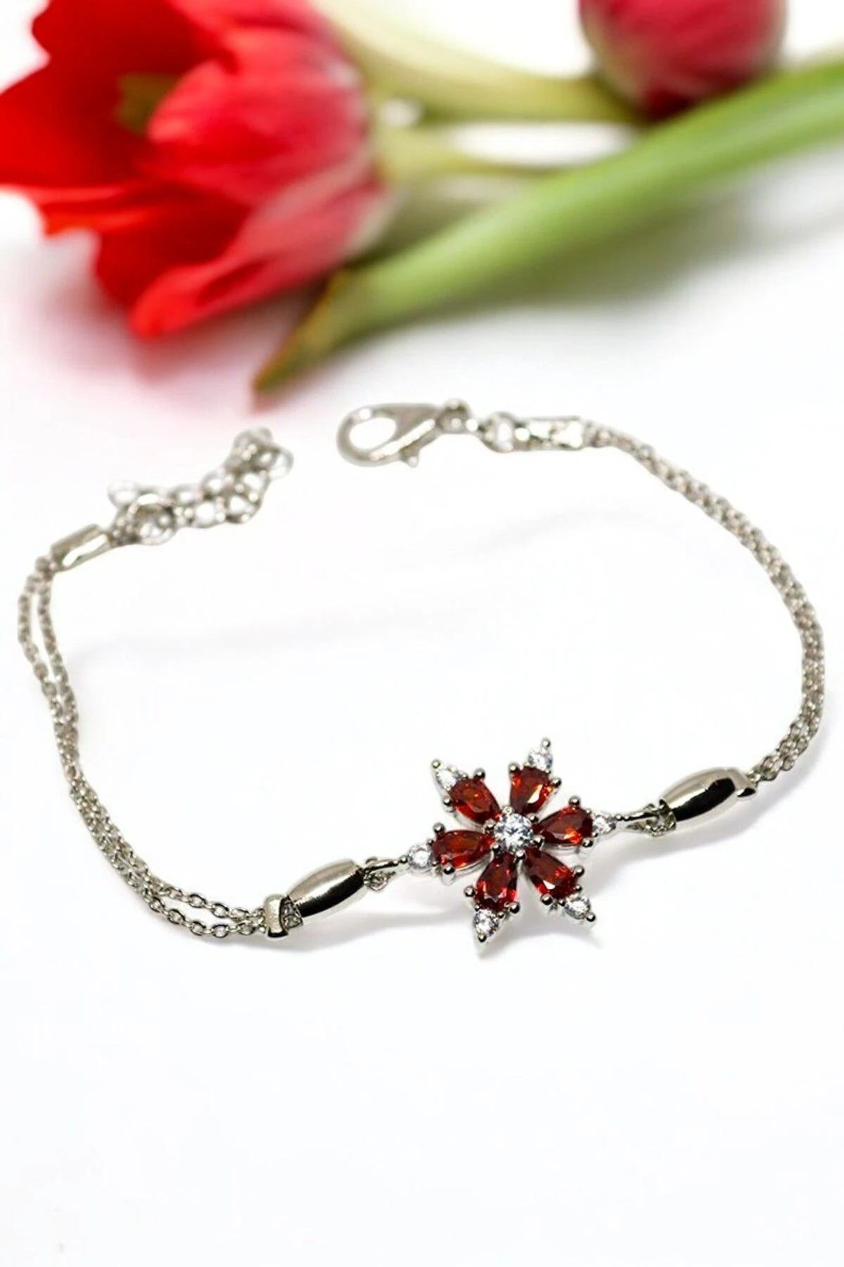 Gümüş Kaplama Aster Çiçeği Tasarımlı Gümüş Kaplamalı Zirkon Taşlı Bileklik