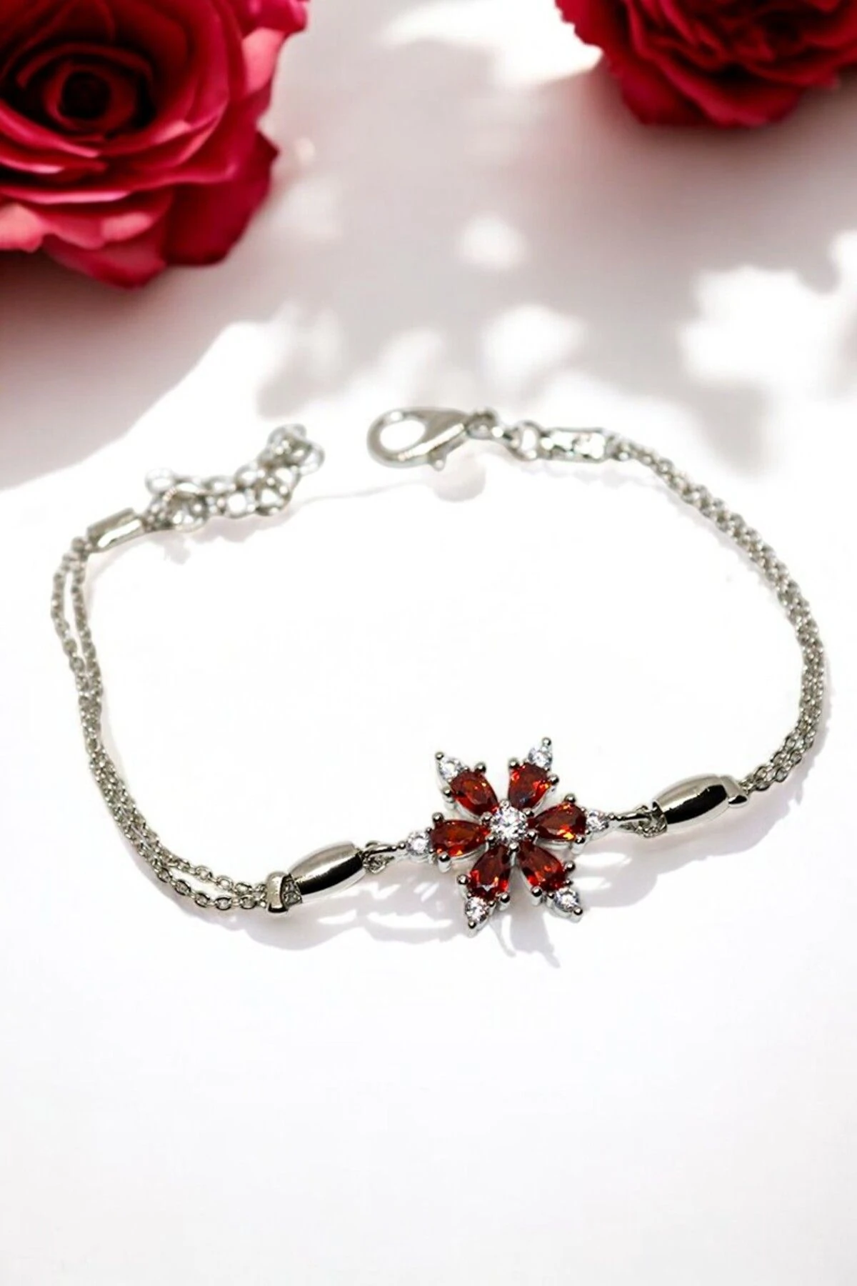 Gümüş Kaplama Aster Çiçeği Tasarımlı Gümüş Kaplamalı Zirkon Taşlı Bileklik