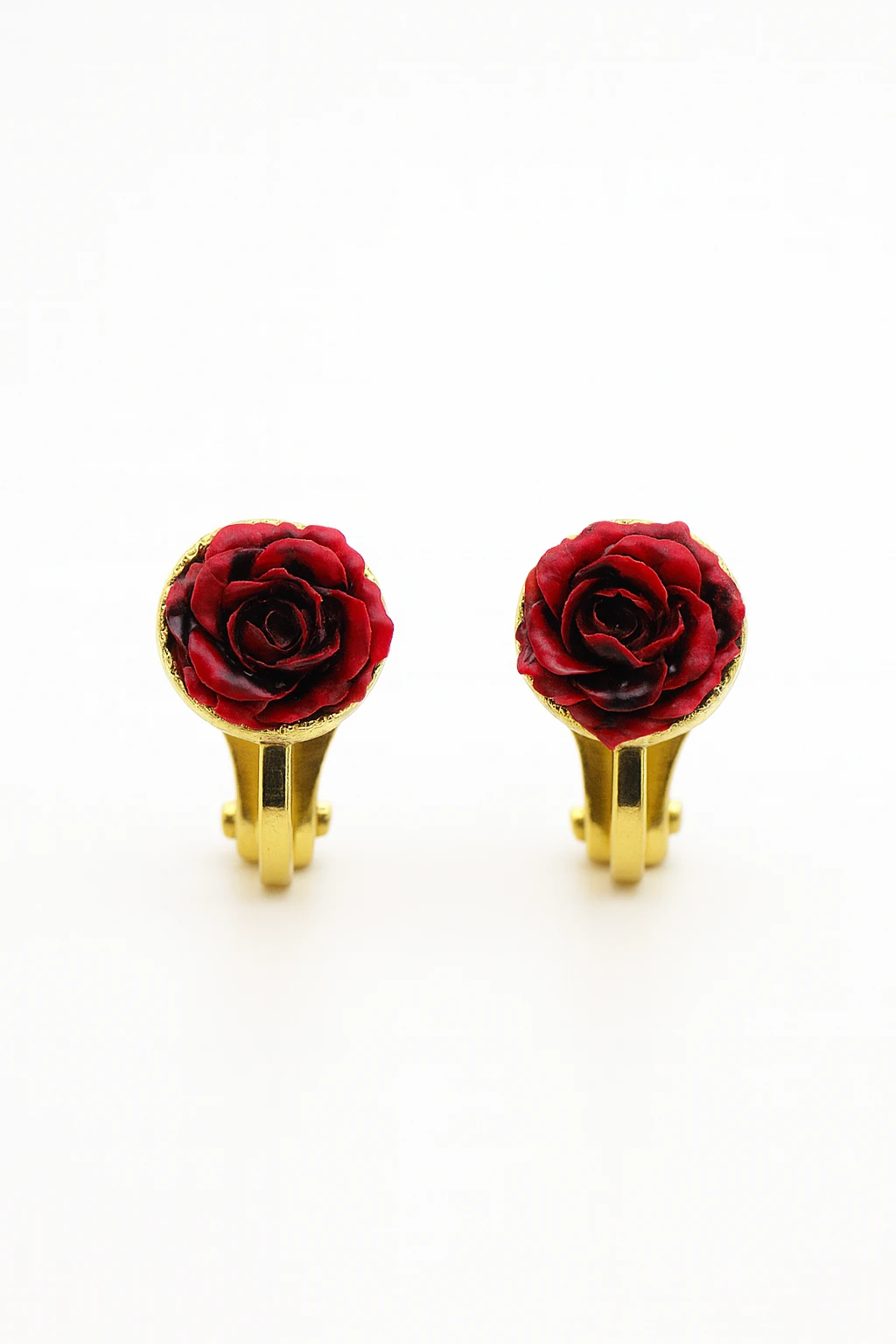 Kulağı Delik Olmayanlar için Gül Tasarımlı Klipsli Deliksiz Küpe