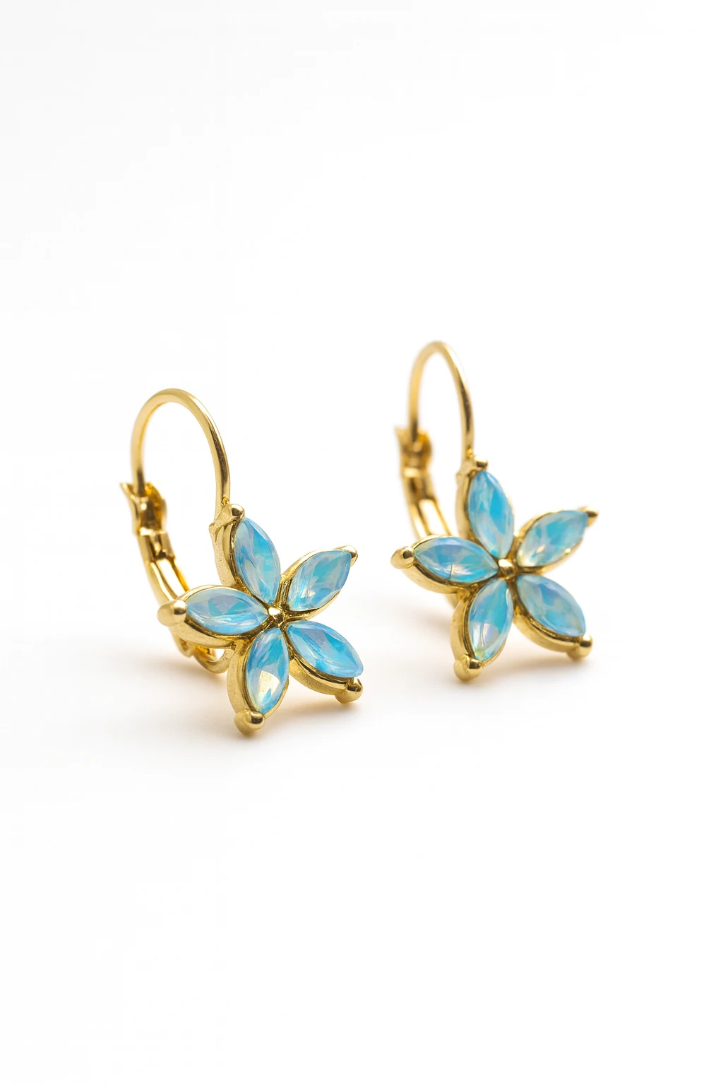 Aster Çiçeği Tasarımlı Zirkon Taşlı Klipsli Küpe