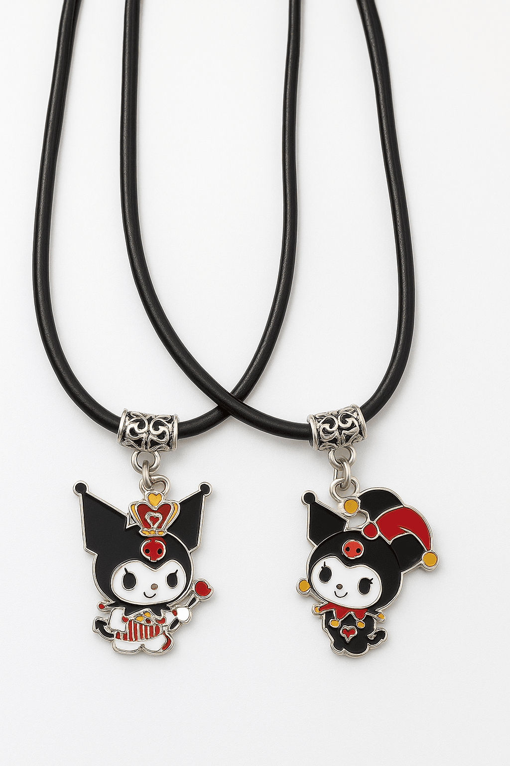 Deri İpli Kuromi Hello Kity ve Mickey Mouse My Melodi Ejderha Tasarımlı Gümüş Kaplama Çocuk Kolye