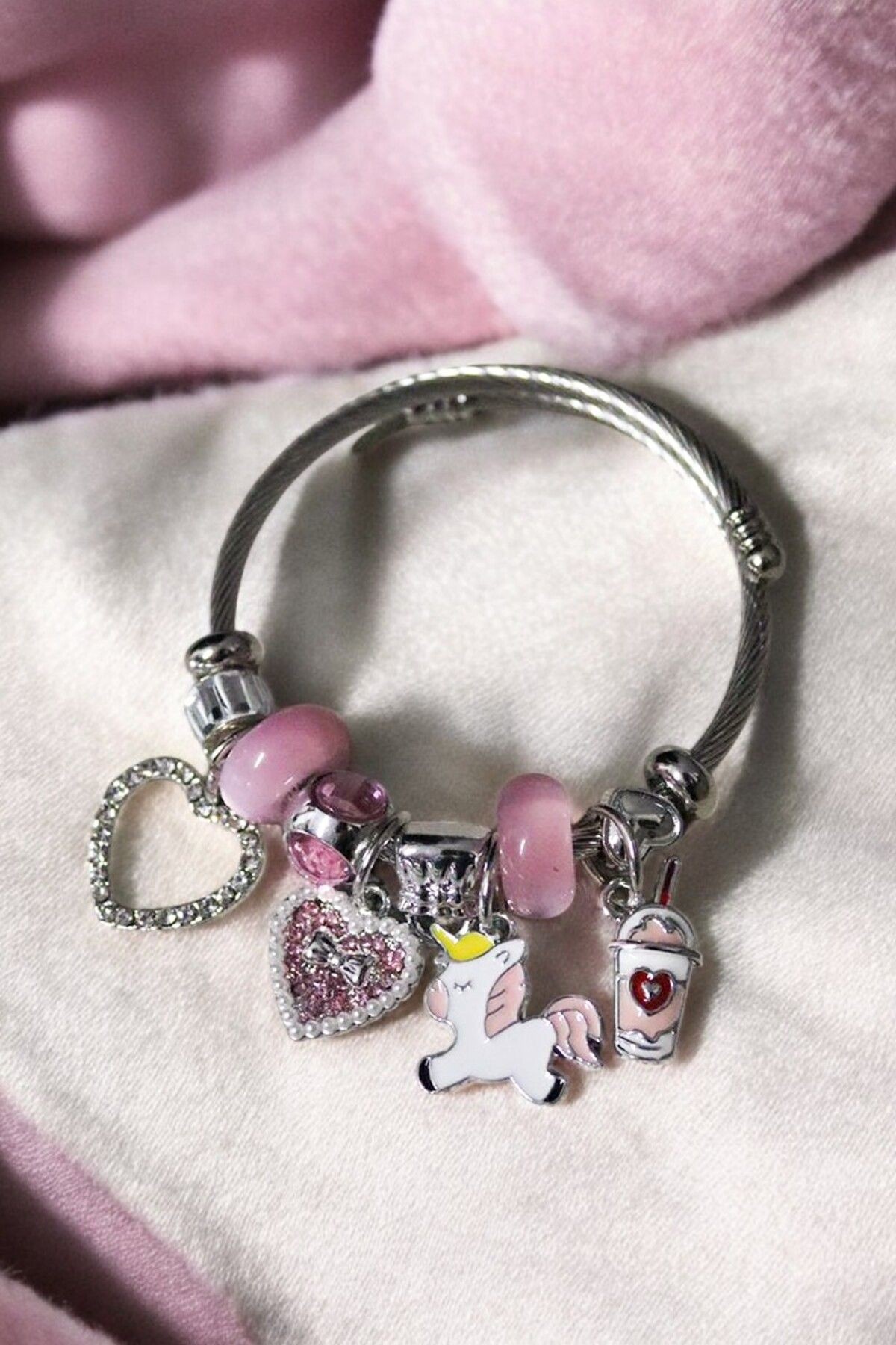 Paslanmaz Kalp ve Unicorn Tasarımlı Zirkon Taşlı Charm Çelik Bileklik