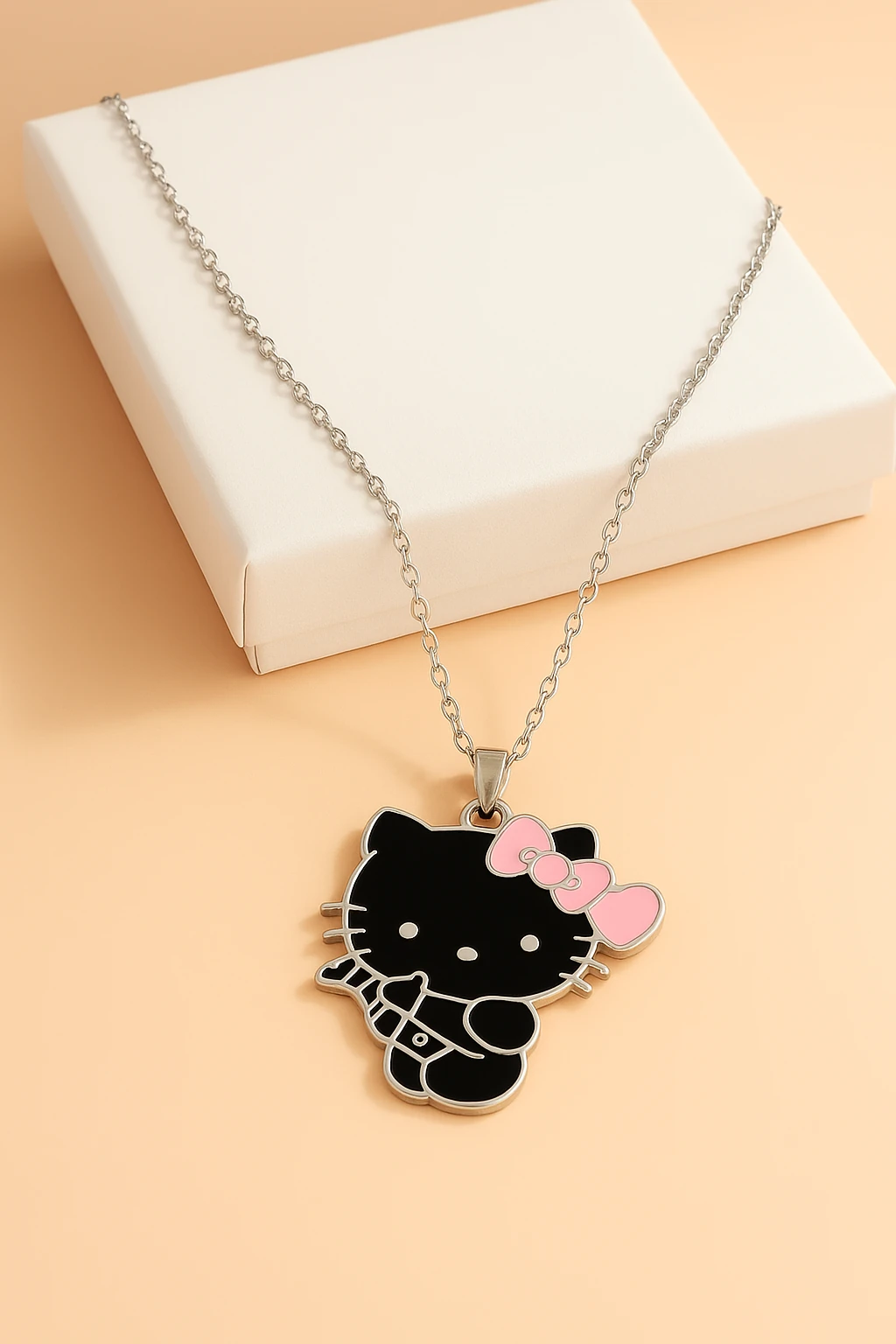 Hello Kity Tasarımlı Gümüş Renkli Çocuk Kolyeleri