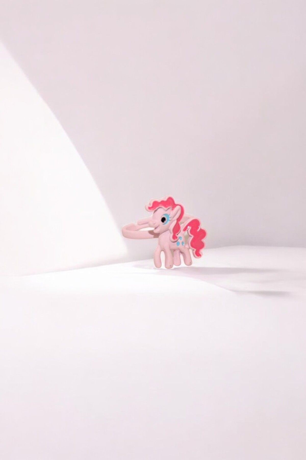 pembe 2