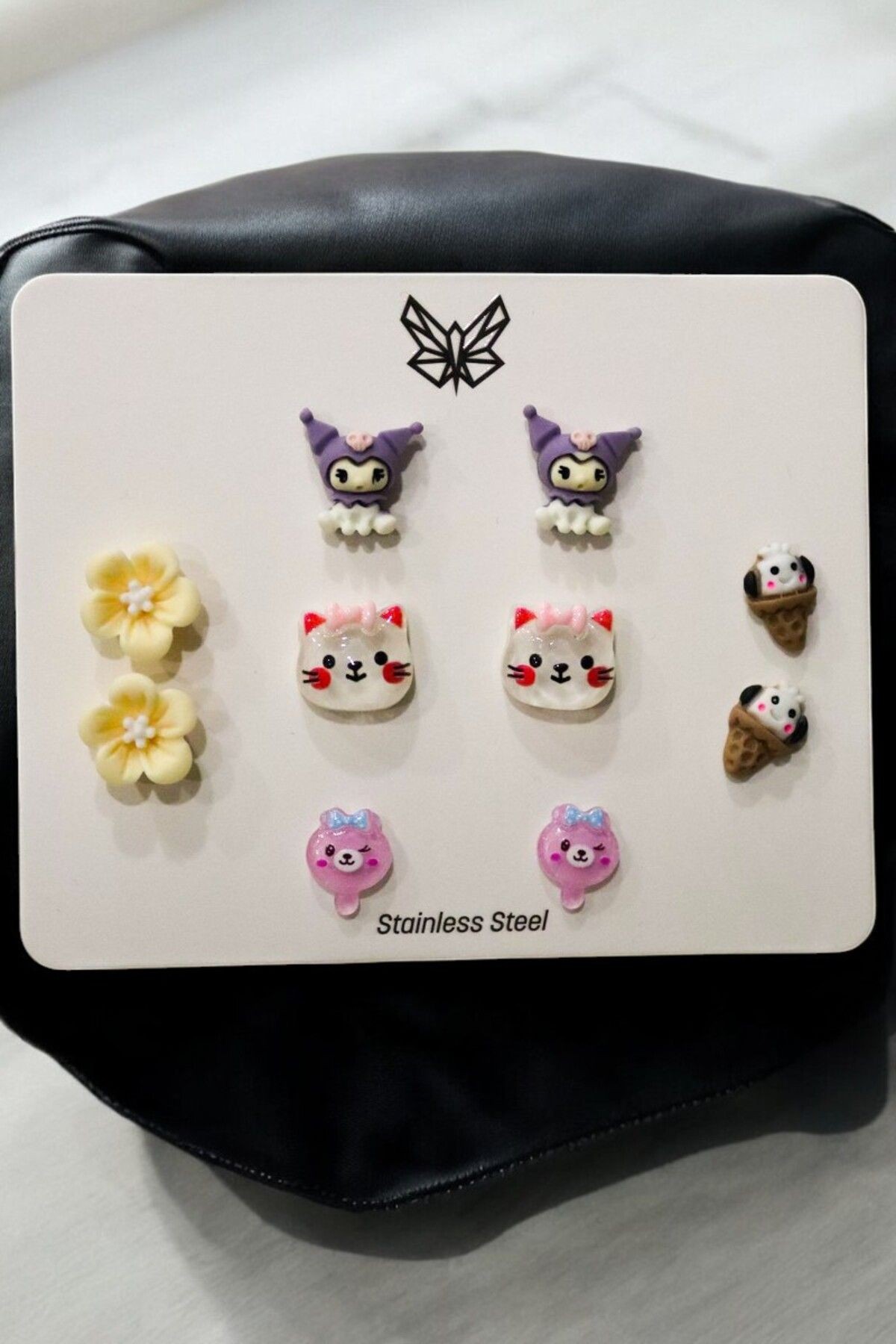 Çelik Kararmaz Kuromi Hello Kity Tavşan Civciv Mickey Mouse Tasarımlı 5li Çelik Küpe Seti