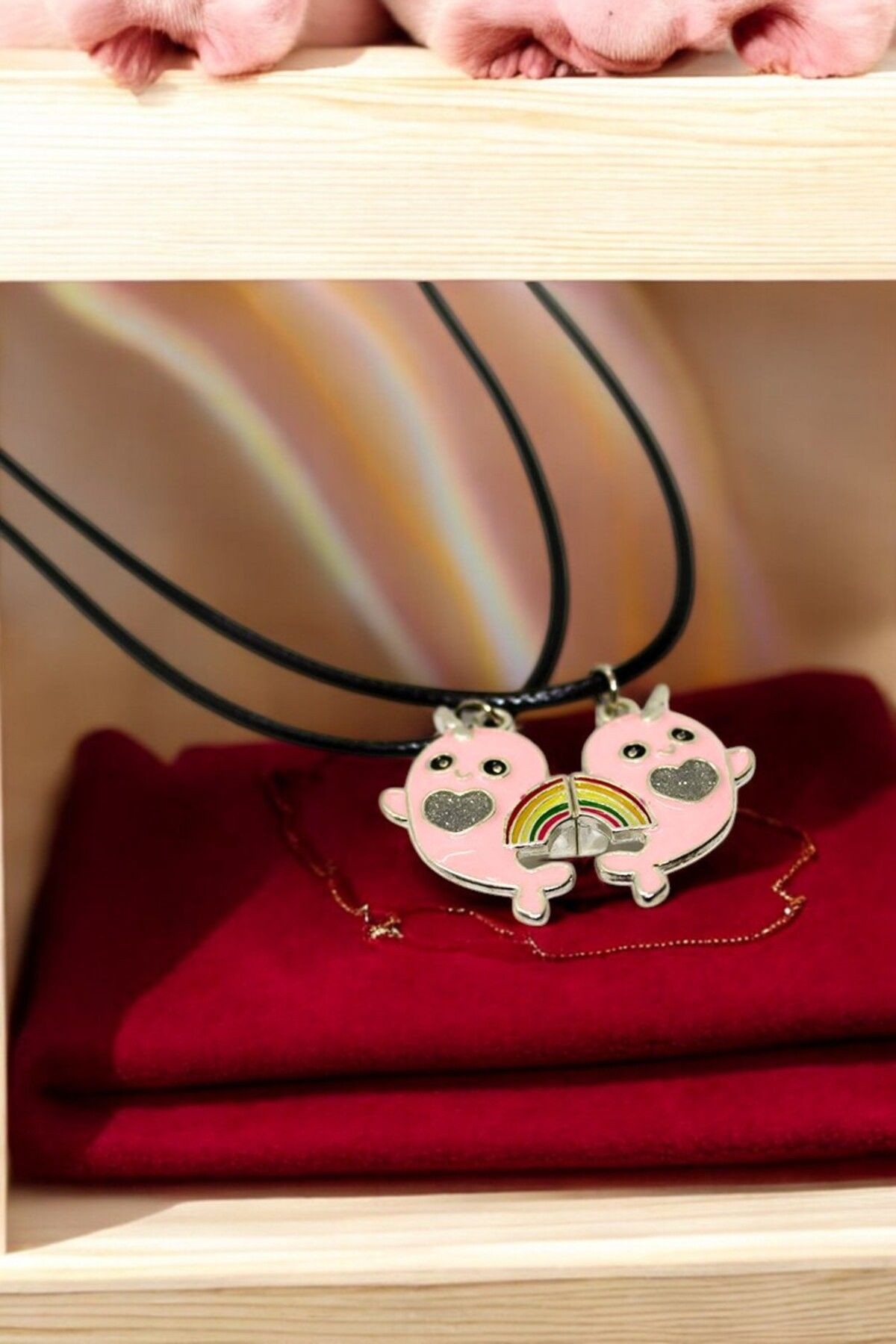 Mıknatıslı Gökkuşaklı Kalp Hello Kity Kuromi Unicorn Tasarımlı Mıknatıslı Çocuk Arkadaş Kolyesi
