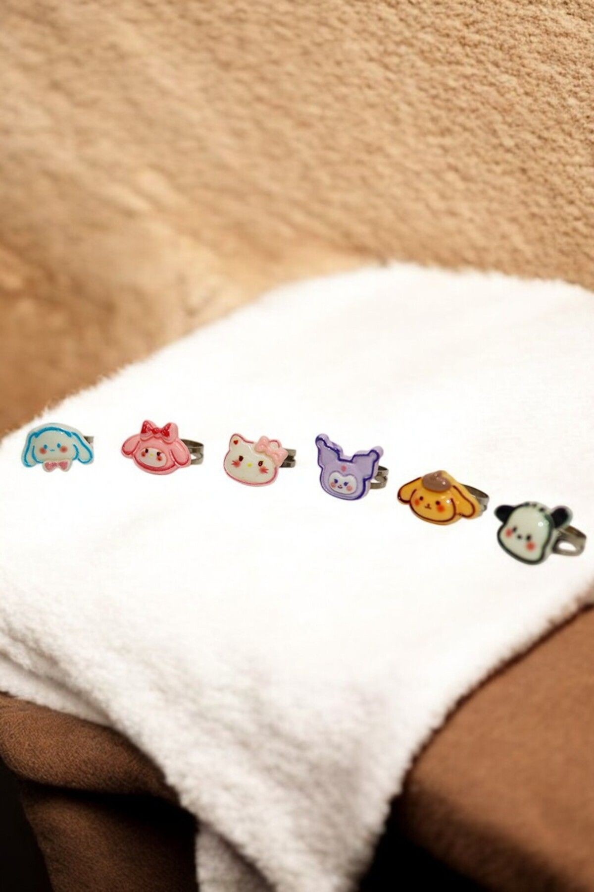 Ayarlanabilir Kuromi Hello Kity Cinnammaroll My Melodi Tasarımlı Rengarek Ayarlanabilir Çocuk Yüzüğü