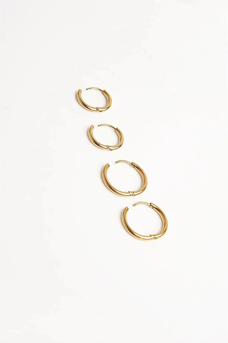 Çelik Hello Kity Papatya Kuromi Ayıcık Gül Tavşan Papatya Figürleri Çelik Halkalı Küpe Setleri