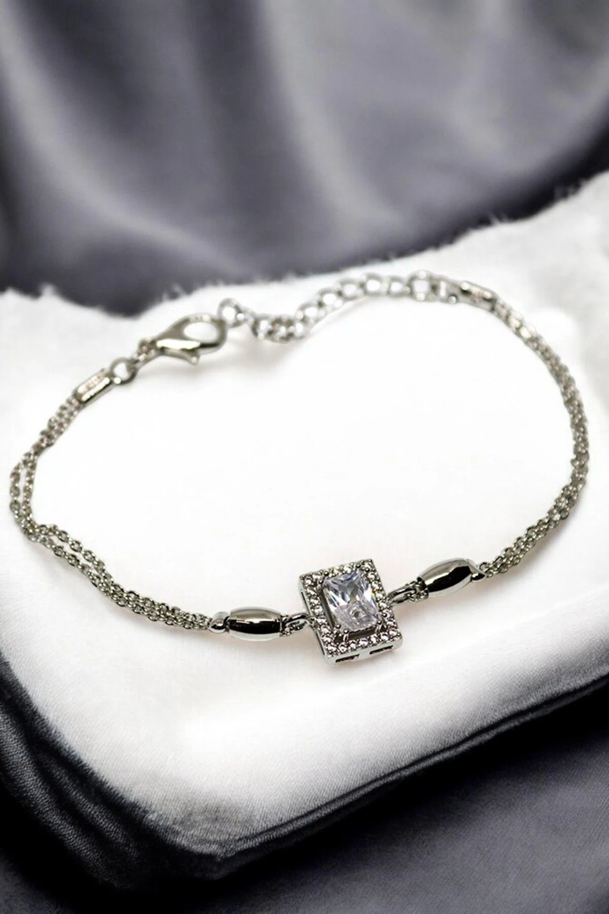 Gümüş Kaplama Baget Tasarımlı Gümüş Kaplamalı Zirkon Taşlı Baget Bileklik