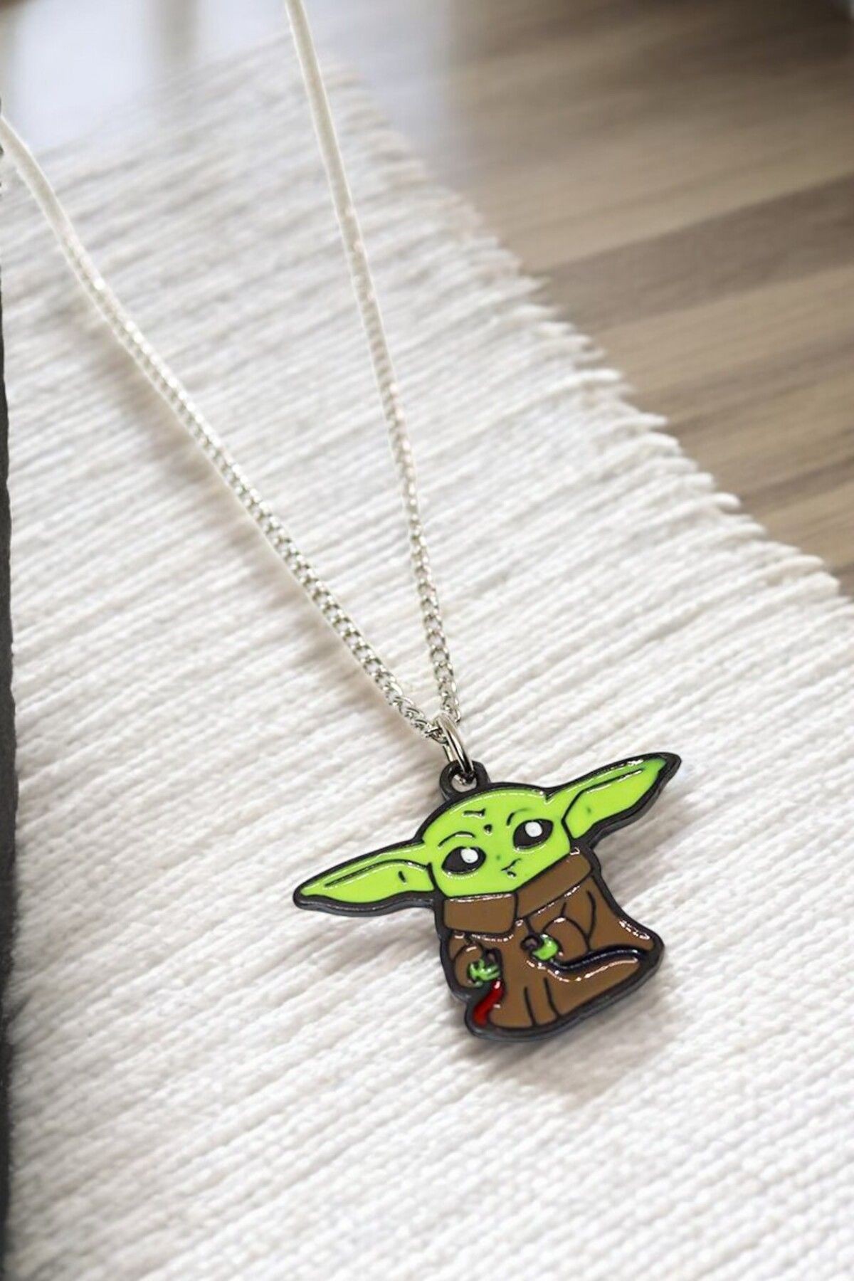 Star Wars Master Yoda Karakteri Kolye Tasarımlı Renkli Kolye