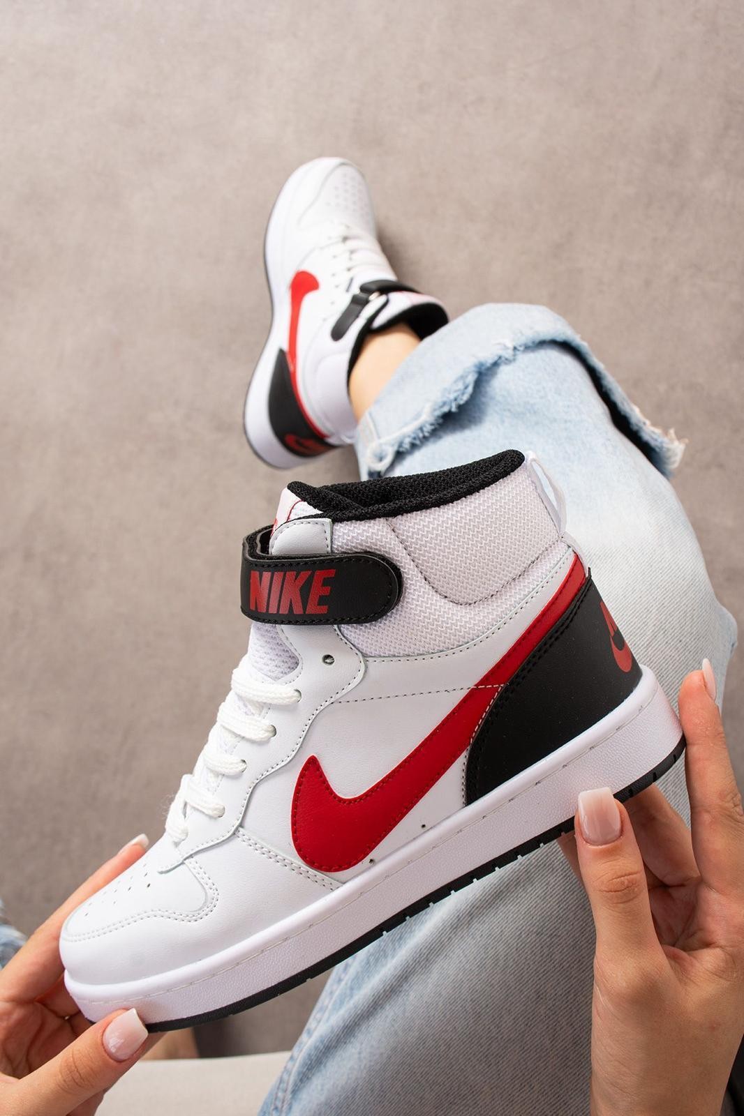 Jordan Sneakers - Beyaz Kırmızı