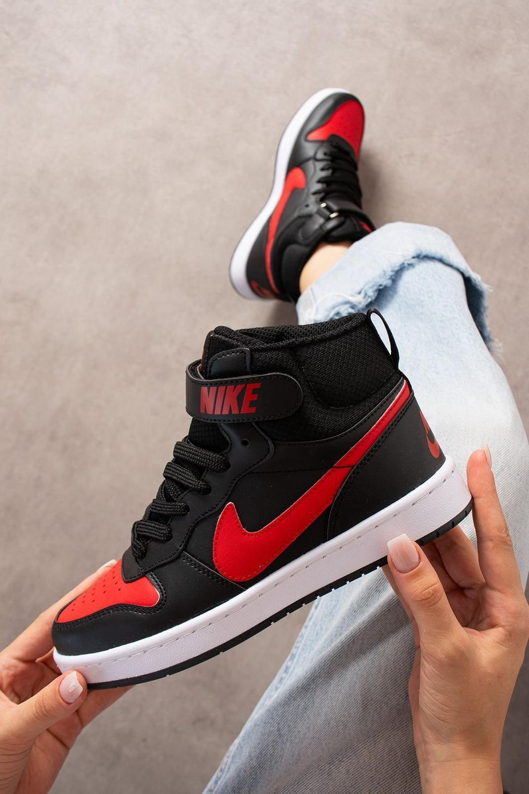 Jordan Sneakers - Siyah Kırmızı