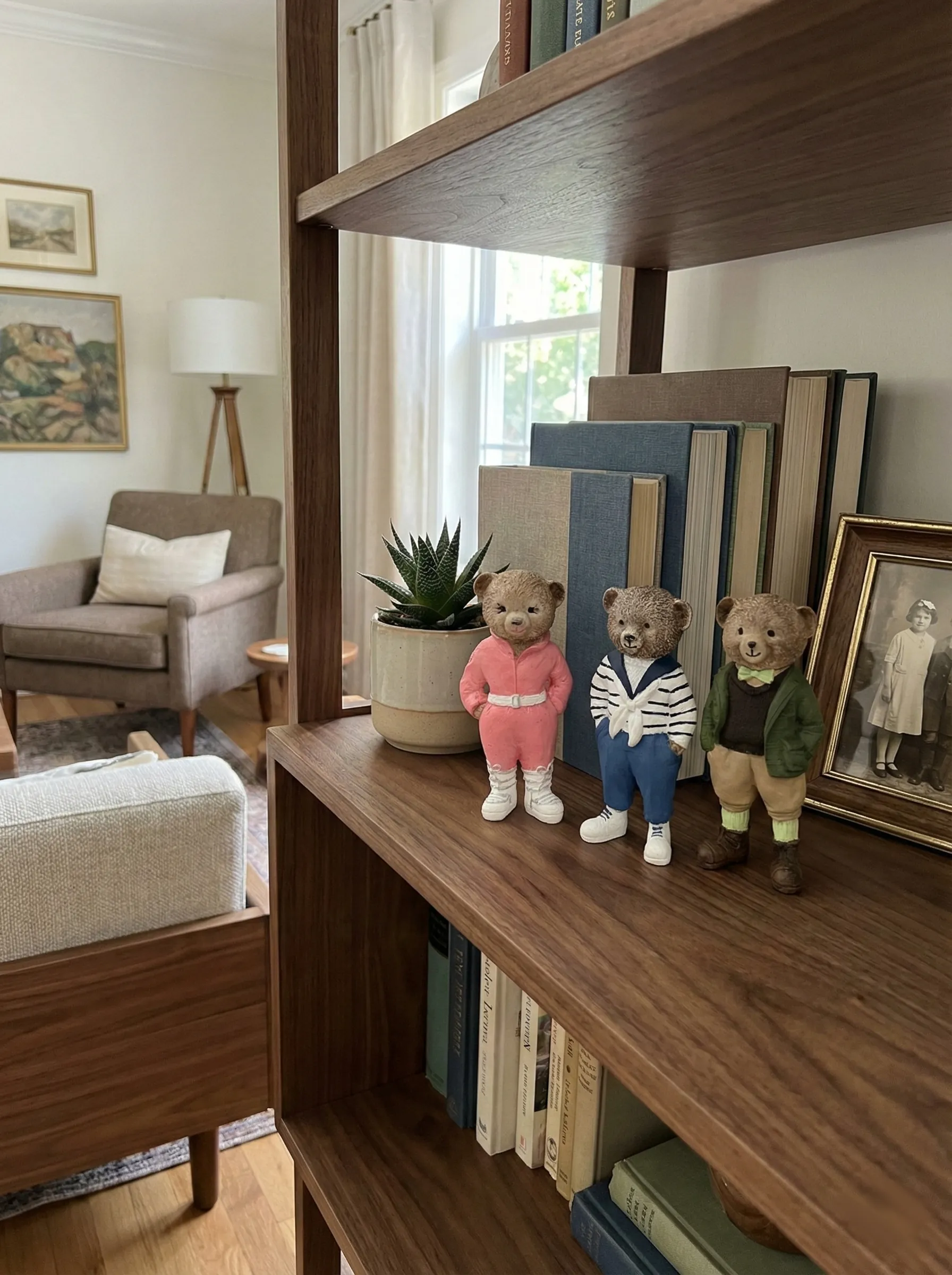 Sevimli Dostlar: 3'lü Koleksiyonluk Teddy Bear Seti (15 cm)