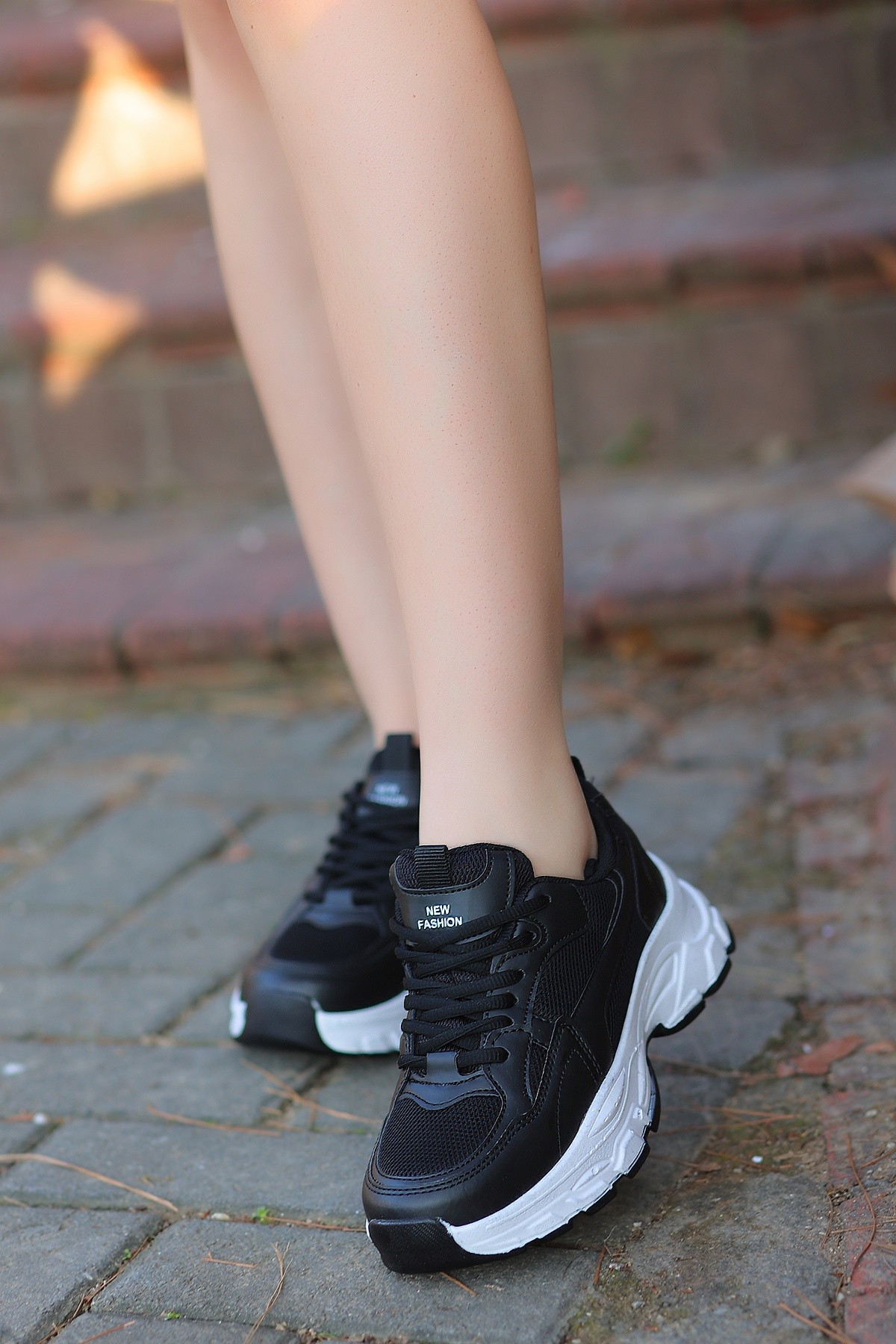 Anorak 9953-İst File Dataylı Bağcıklı Poli Taban Kadın Spor Ayakkabı - Siyah