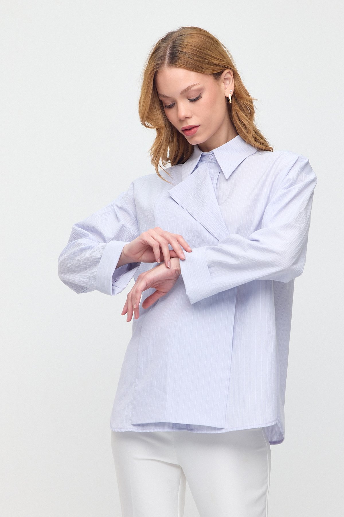 Monche Çizgili Oversize Kapaklı Gömlek