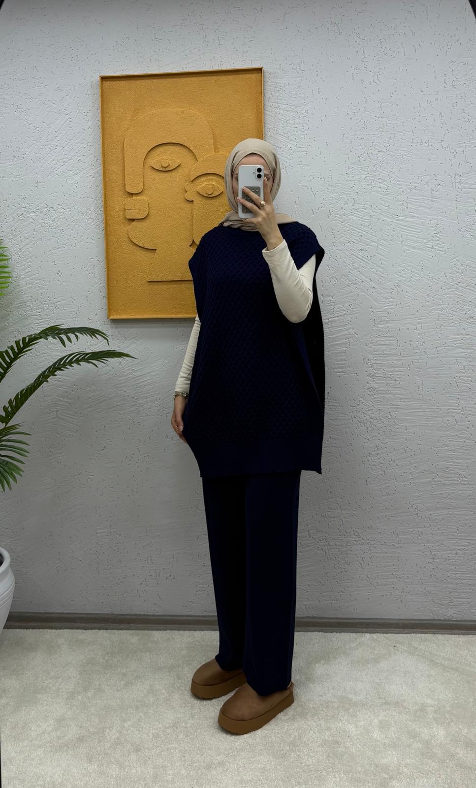 Yelek Etekli Triko Takım